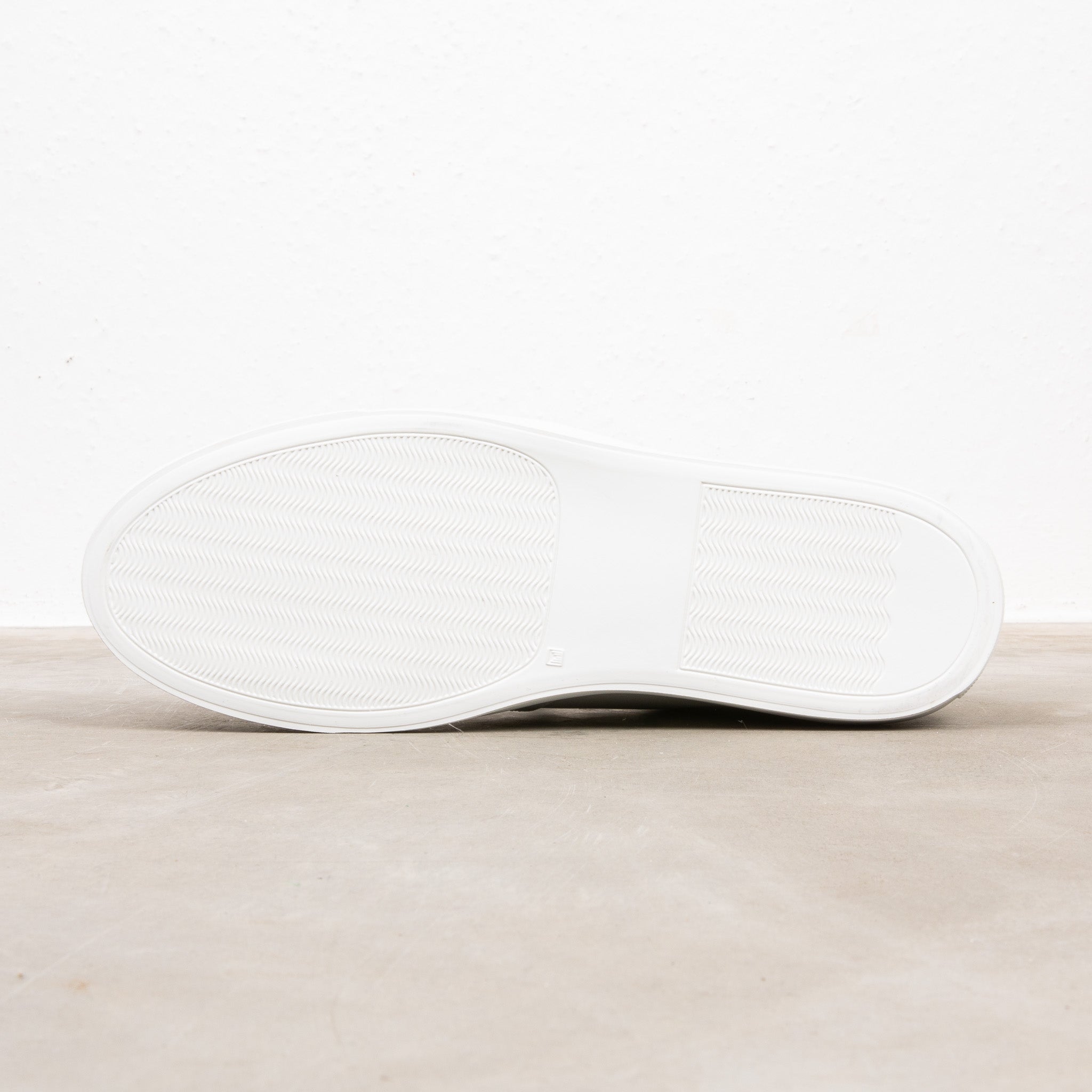 Common Projects BBall Low In Leather White