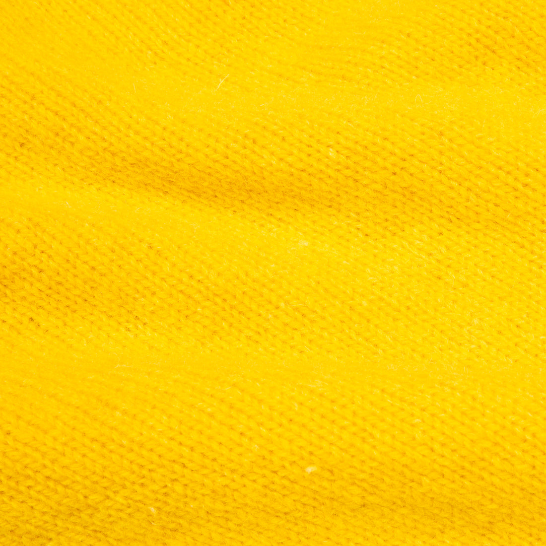 Laurence J. Smith Super Soft Seamless Crewneck Gorseflower