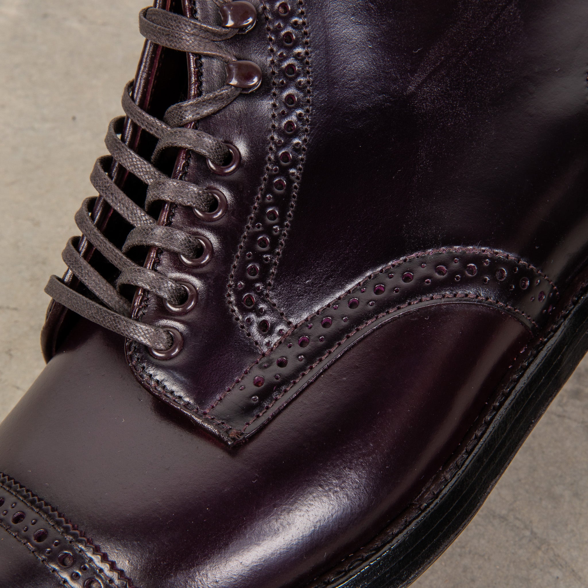 Alden #8 Cordovan straight tip medallion toe boot – Frans Alden #8 Cordovan straight tip medallion toe boot – Frans