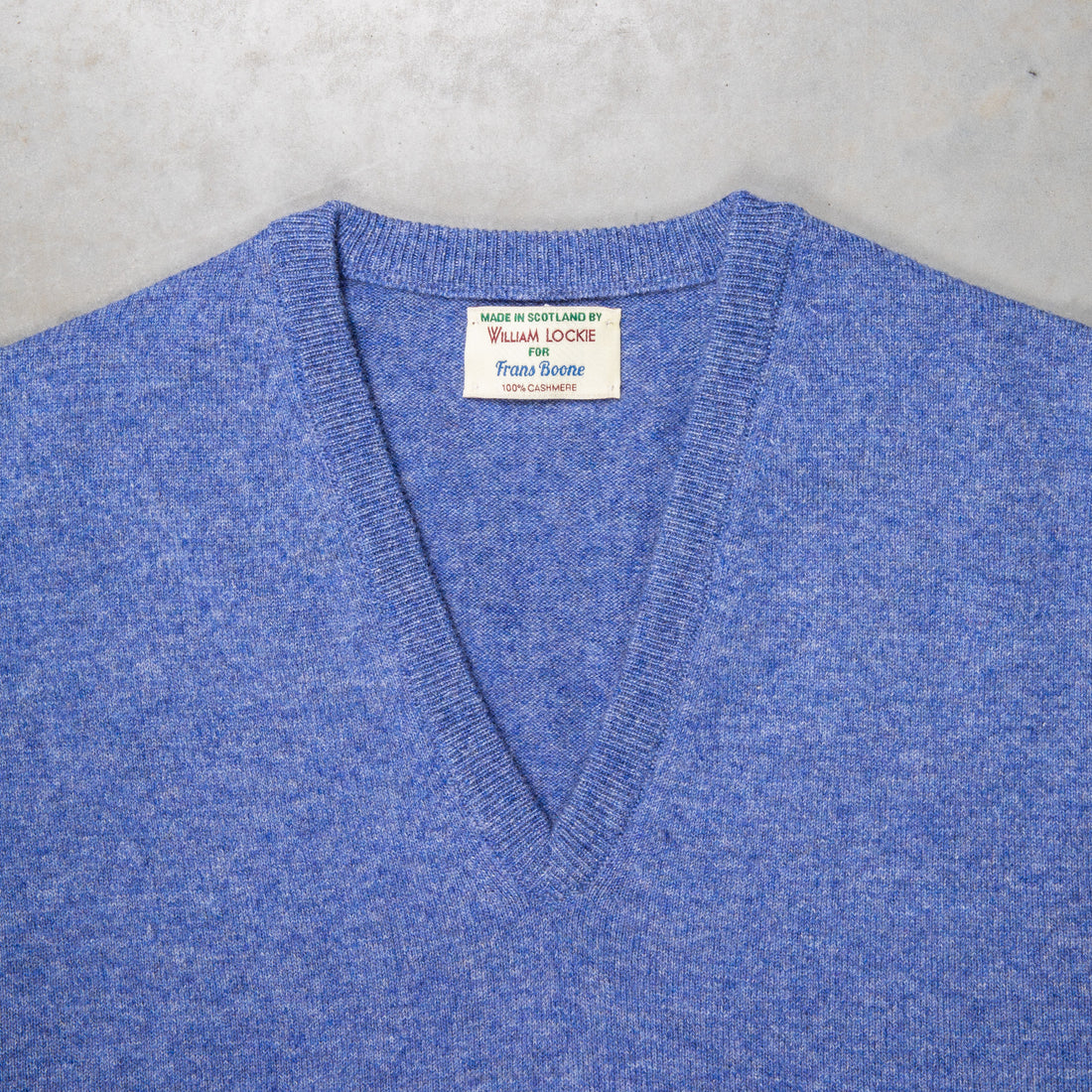William Lockie Oxton Cashmere V-Neck Lapis
