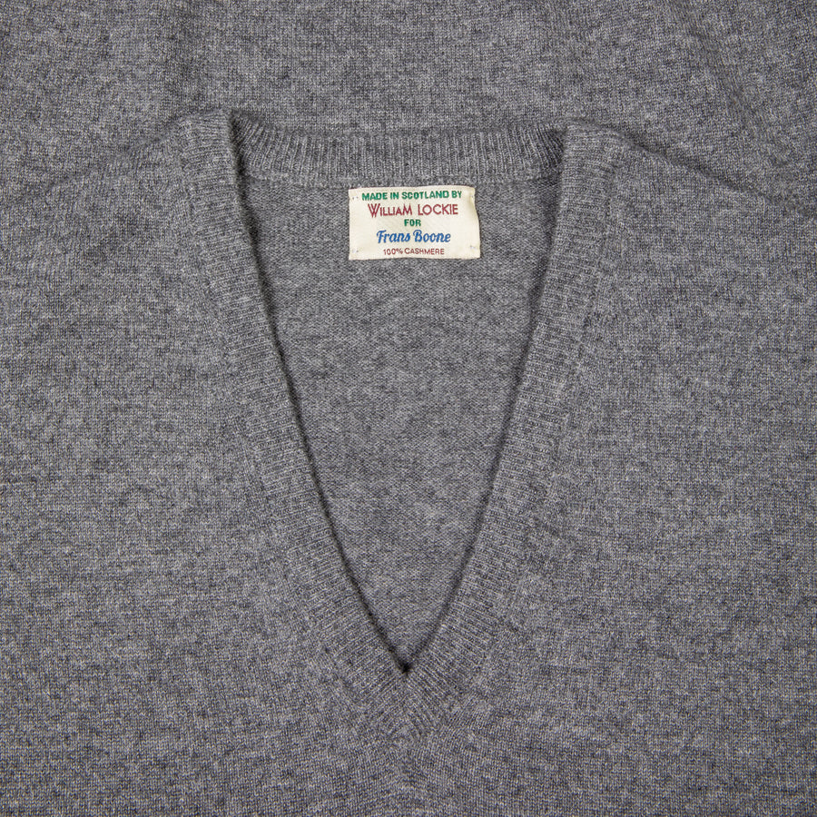 William Lockie Oxton Cashmere V-Neck Dolomite