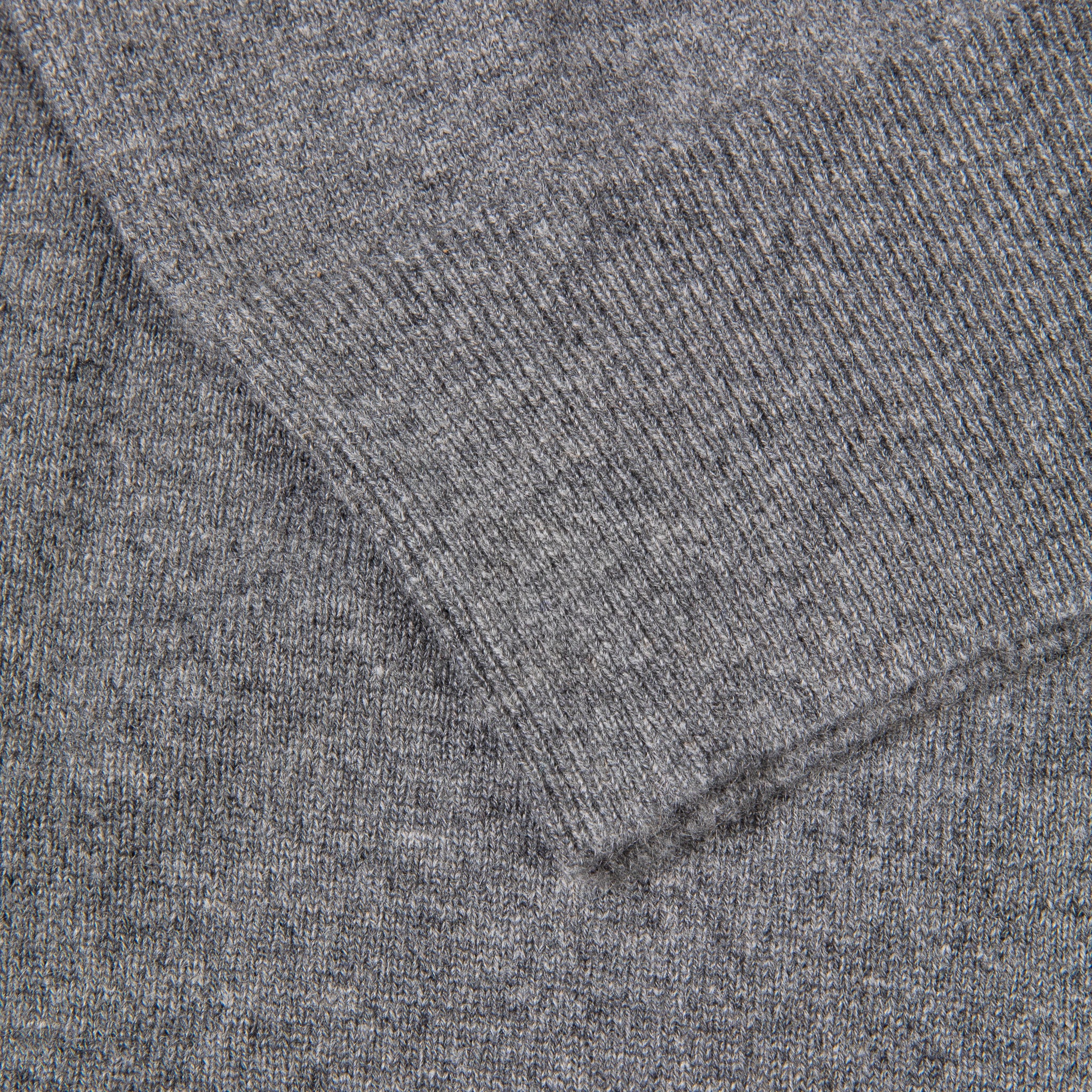 William Lockie Oxton Cashmere V-Neck Dolomite