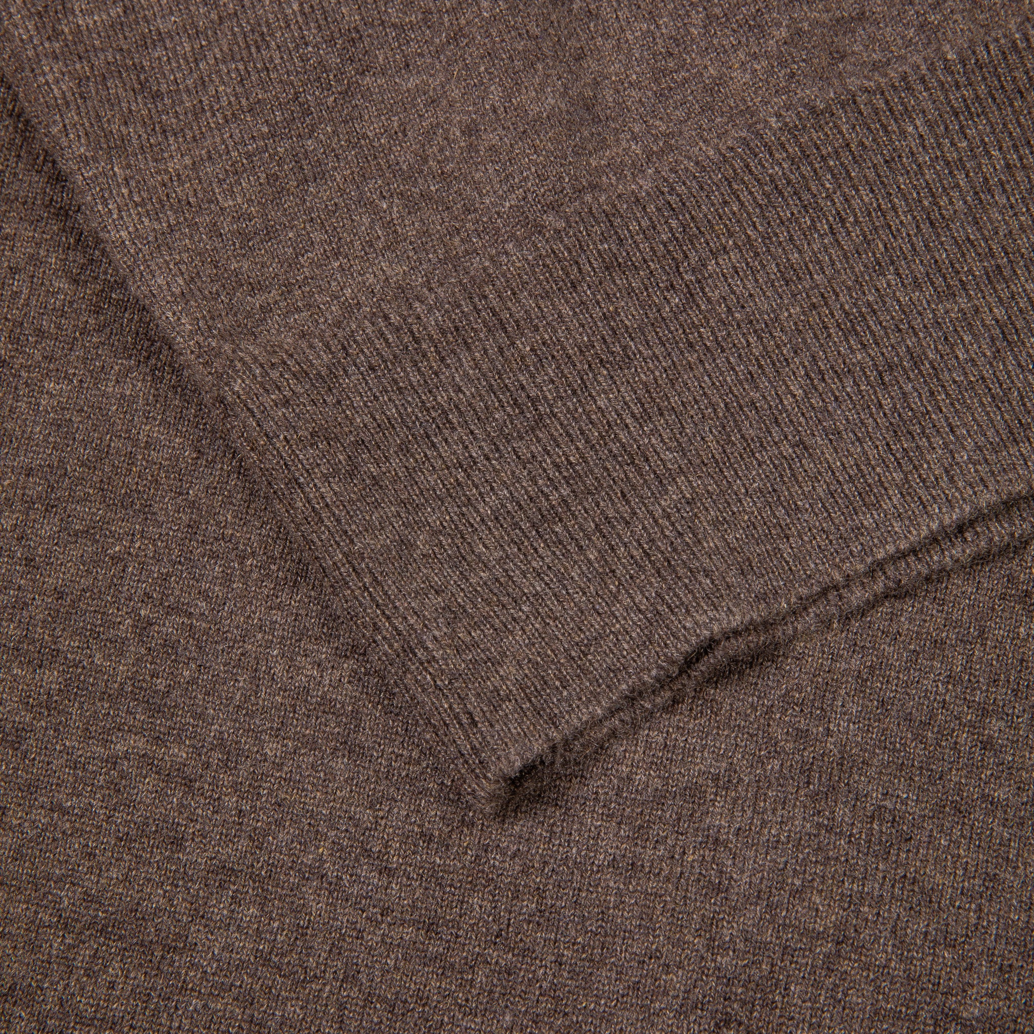 William Lockie Oxton Cashmere V-Neck Pepperpot