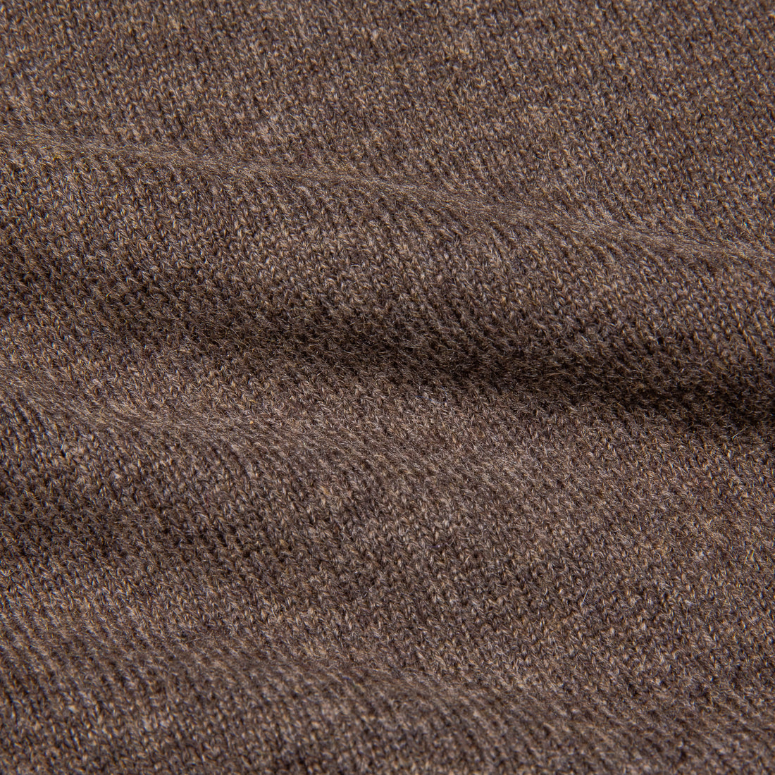 William Lockie Oxton Cashmere V-Neck Pepperpot