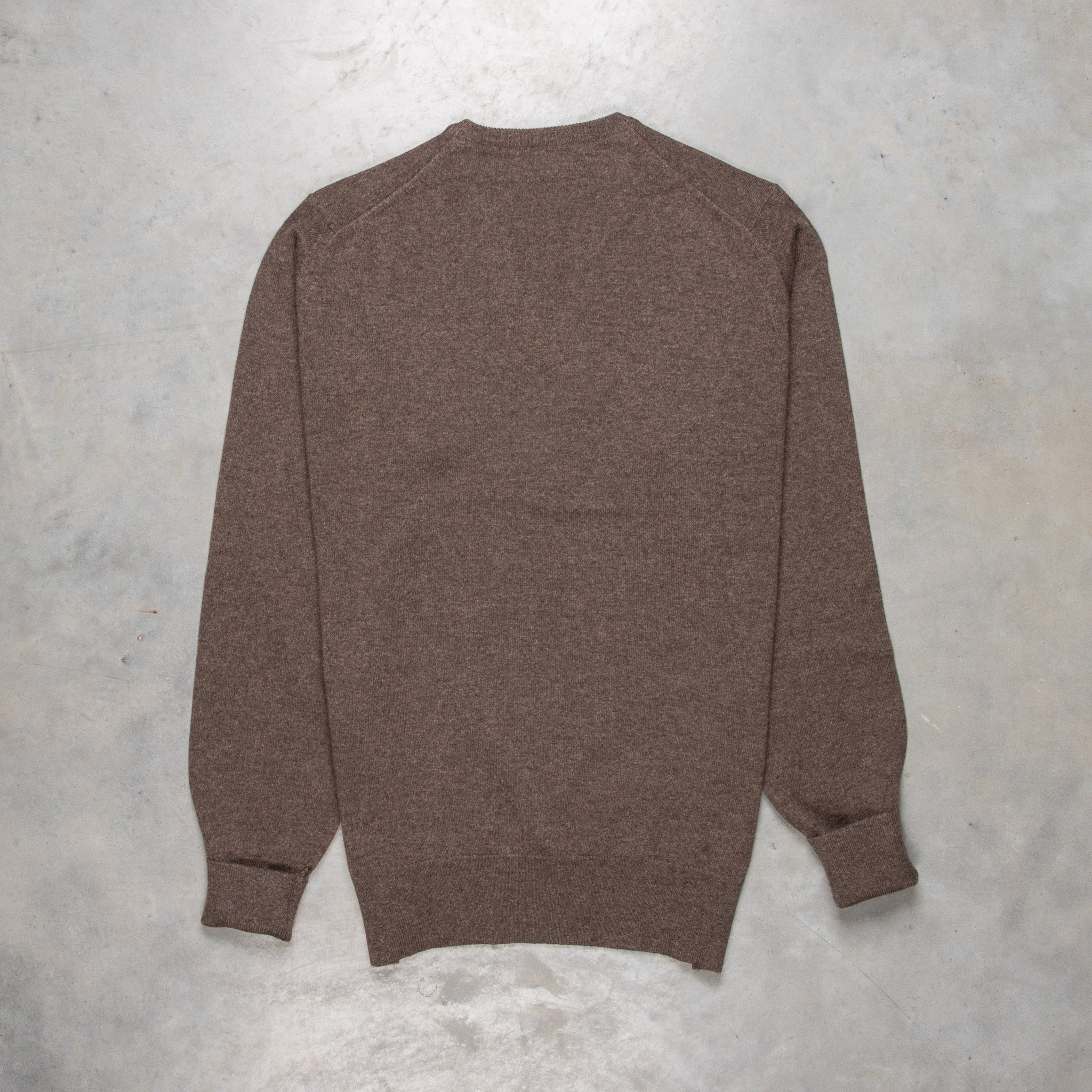 William Lockie Oxton Cashmere V-Neck Pepperpot