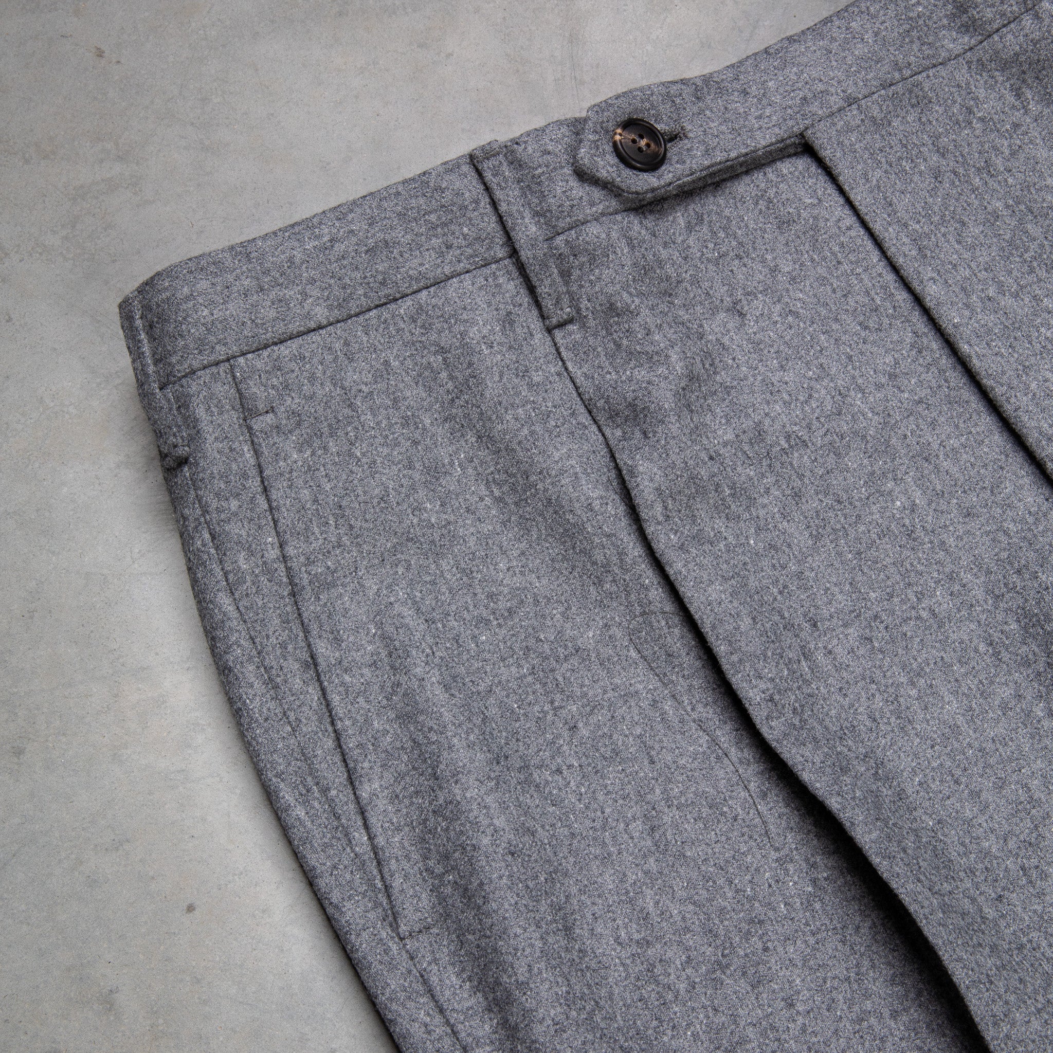 Rota Pantaloni High Rise Regular Fit Lightweight Flannel Grigio Medio