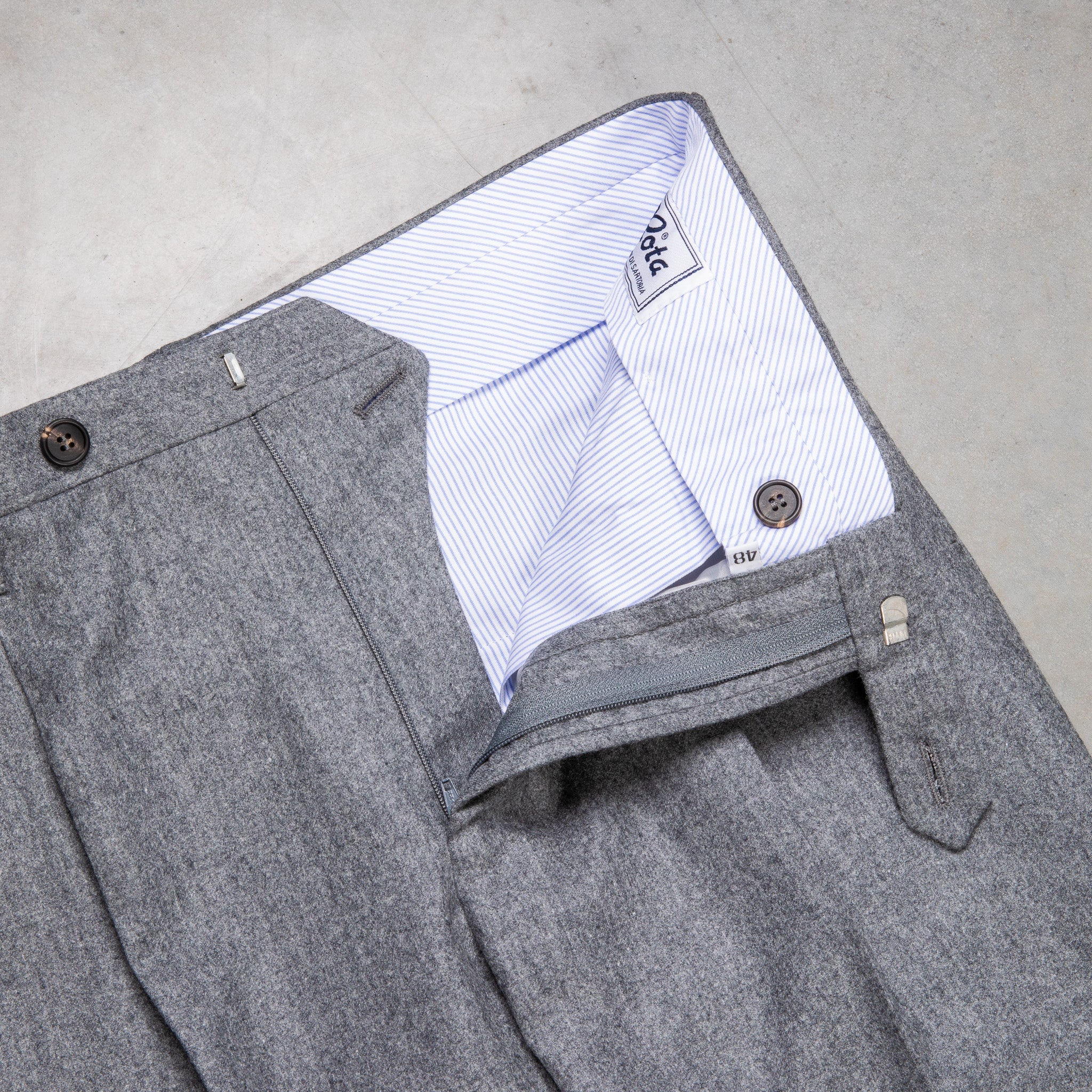 Rota Pantaloni High Rise Regular Fit Lightweight Flannel Grigio Medio