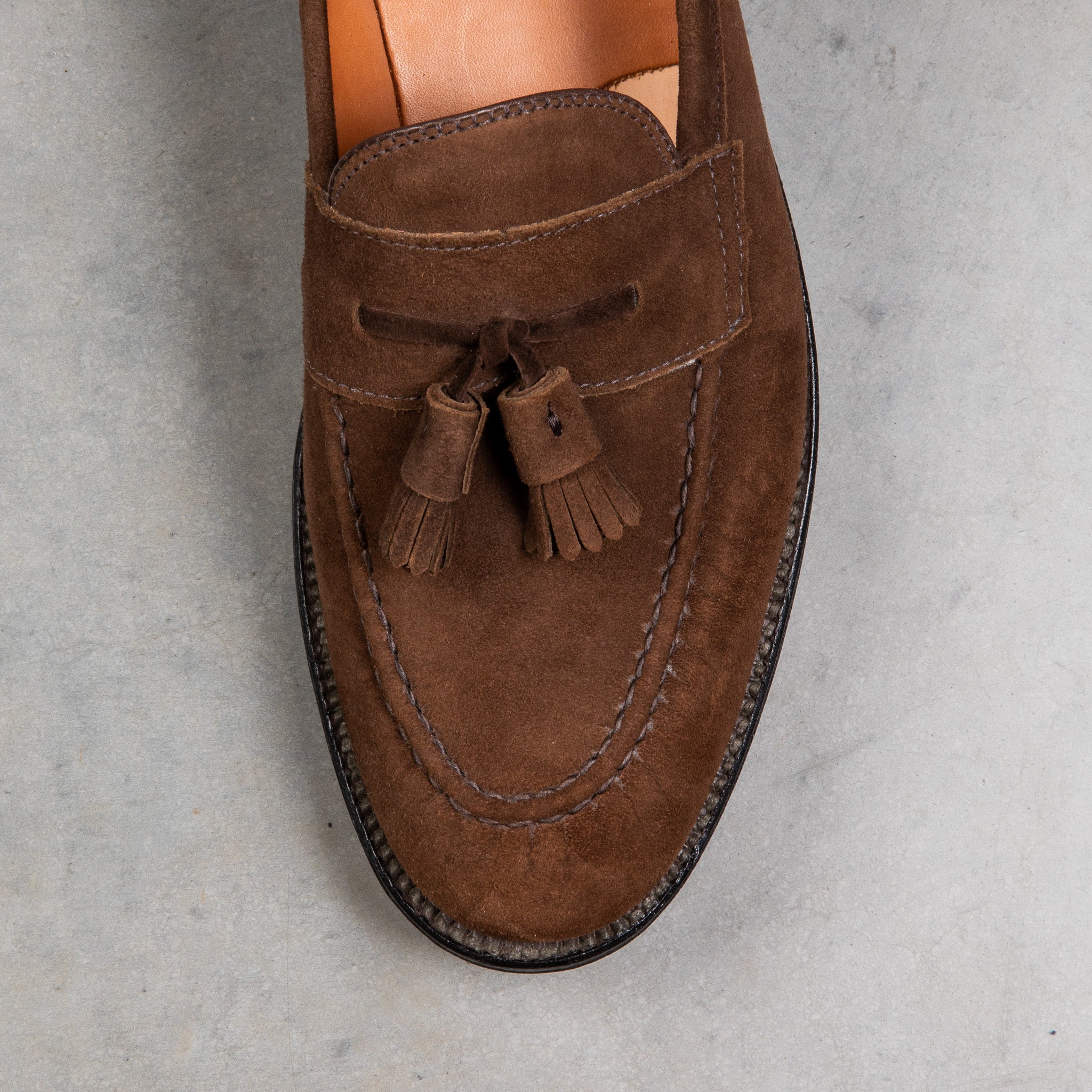 Alden  x Frans Boone Tassel loafer Mocha Kid suede