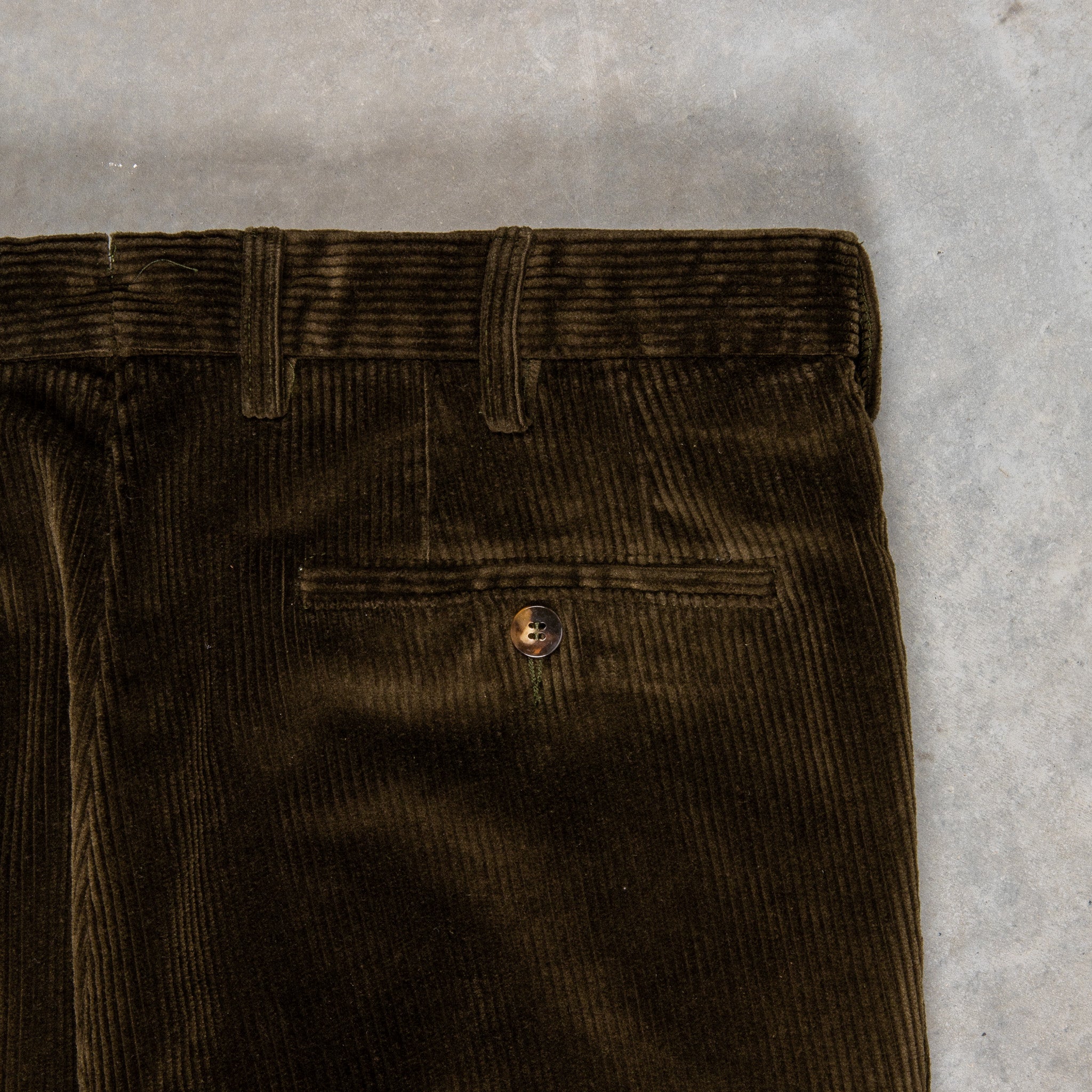 Rota Pantaloni High Rise Regular Fit 8-Wale Corduroy Verde Irlandese
