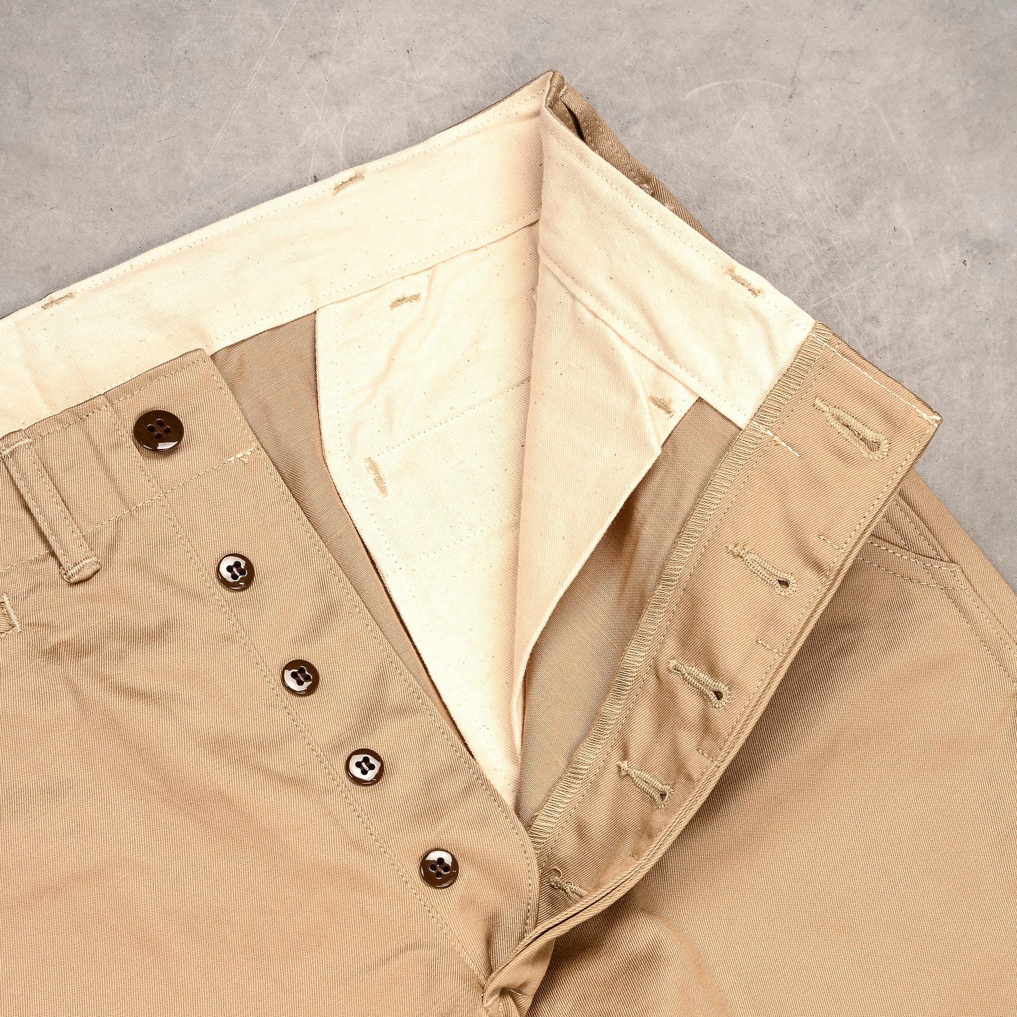 JOE McCOY KHAKIトラウザー1945 w34 【極美】ベージュ チノ JOE McCOY KHAKIトラウザー1945 w34 【極美】ベージュ チノ Trousers