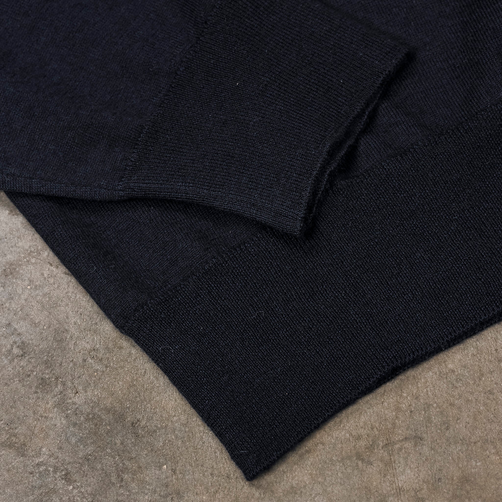 Drumohr Luxury 30G Cashmere Roll Neck Blu Notte