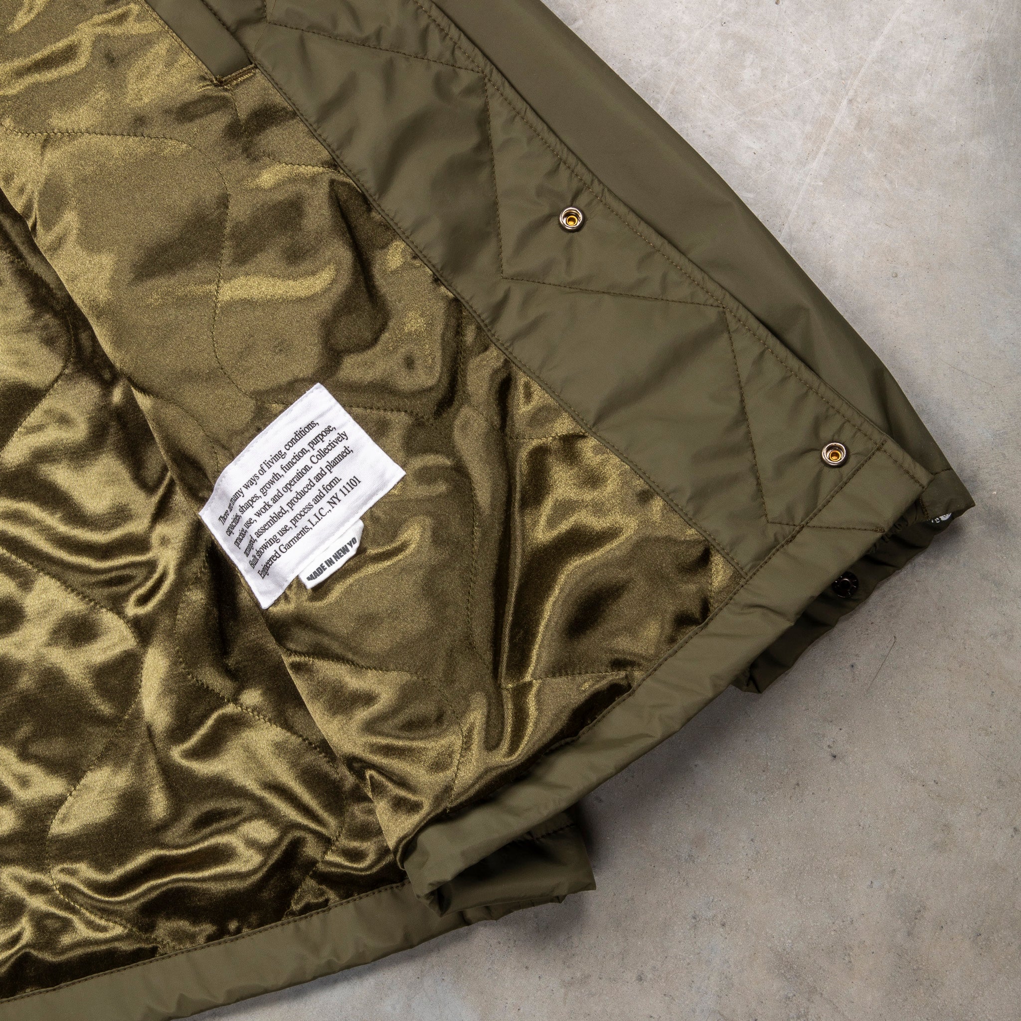 Engineered Garments Wind Breaker 3L Nylon Olive – Frans Boone Store