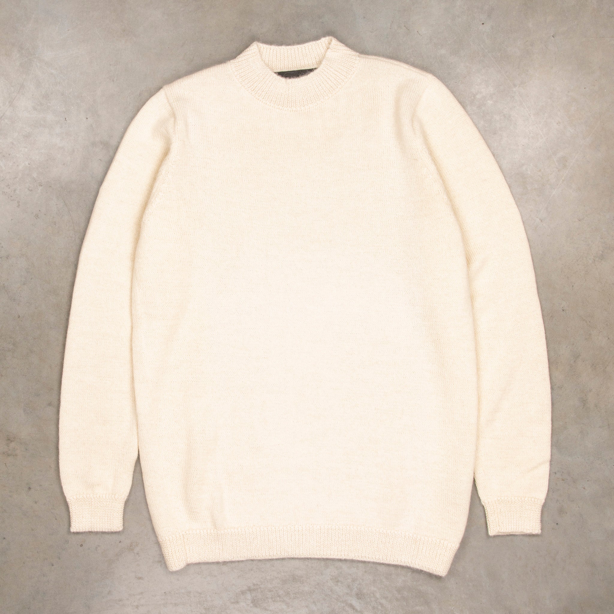 The Elder Statesman Alpaca Lightweight Call her crew White