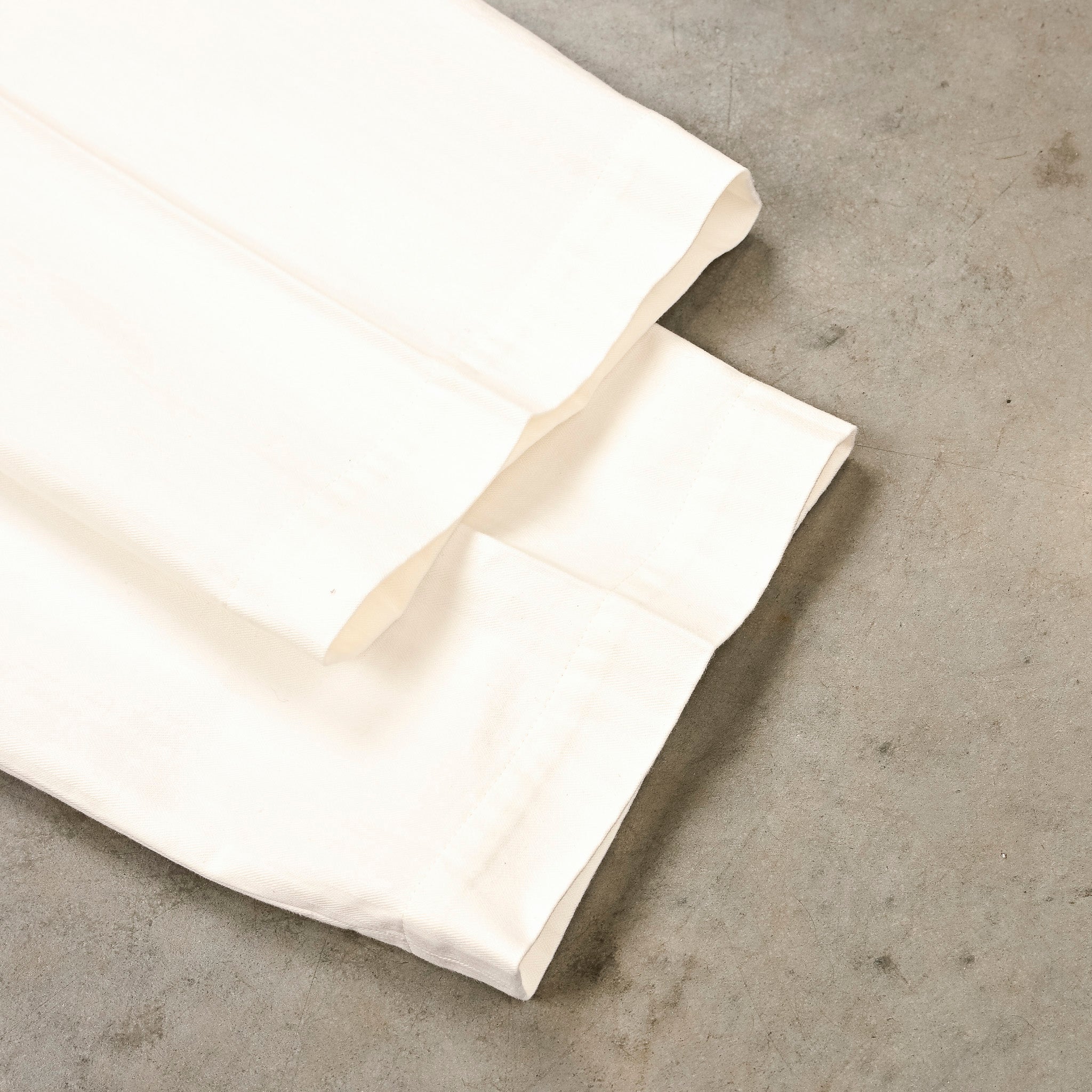 Barnstormer 1952HBT Chino Cotton Herringbone Twill Off-White