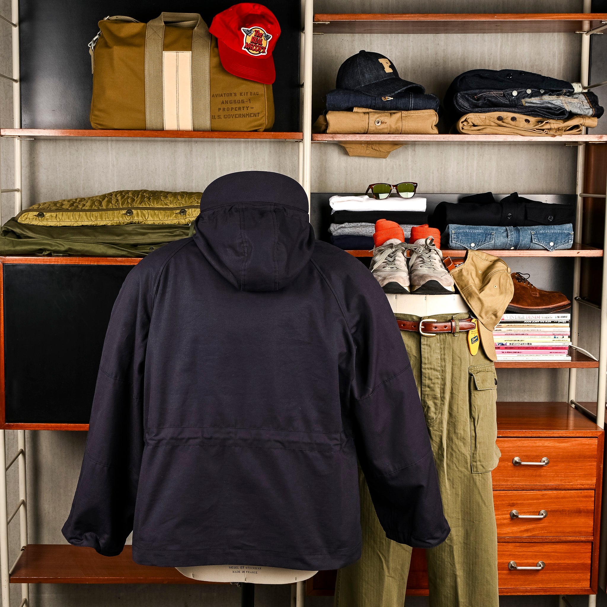 The Real McCoy's Royal Navy Windproof Deck Smock, 1st Pattern Navy