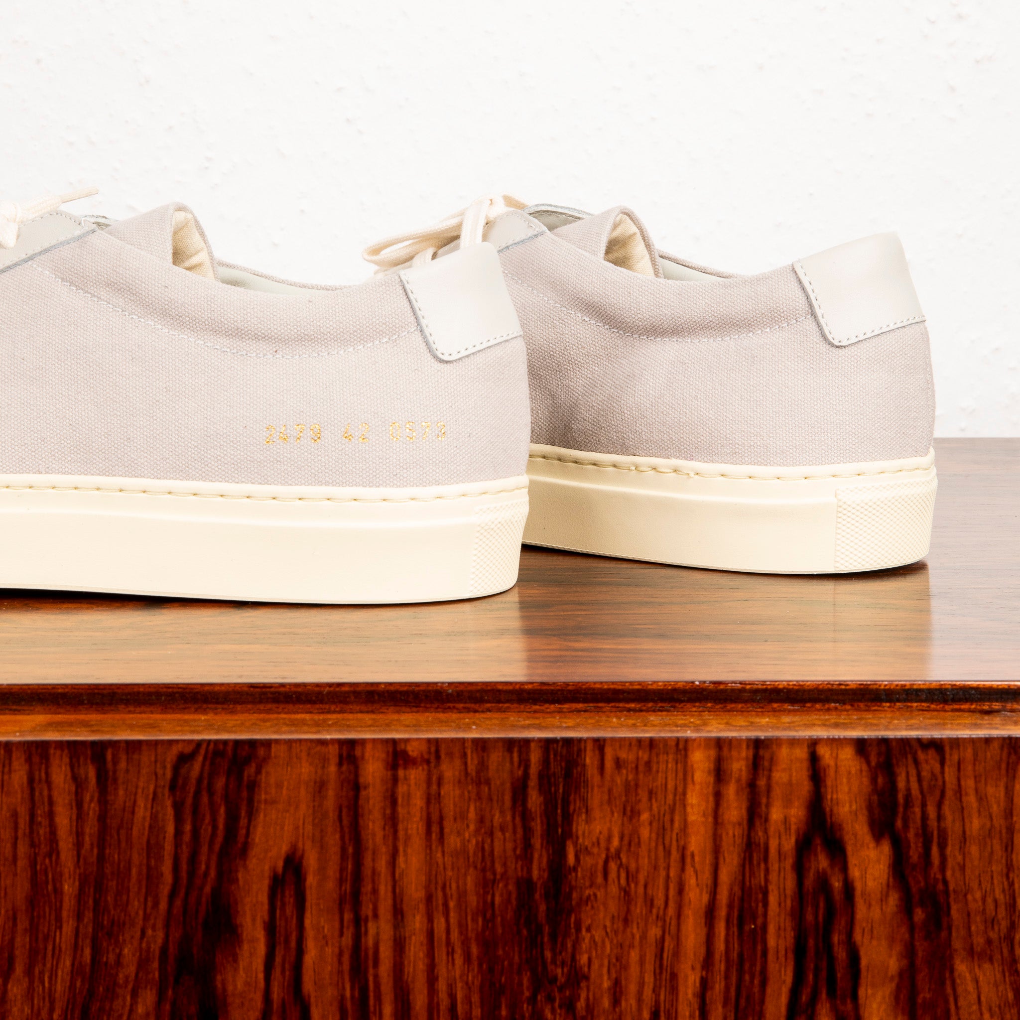Common Projects Achilles in Canvas Light Grey – Frans Boone