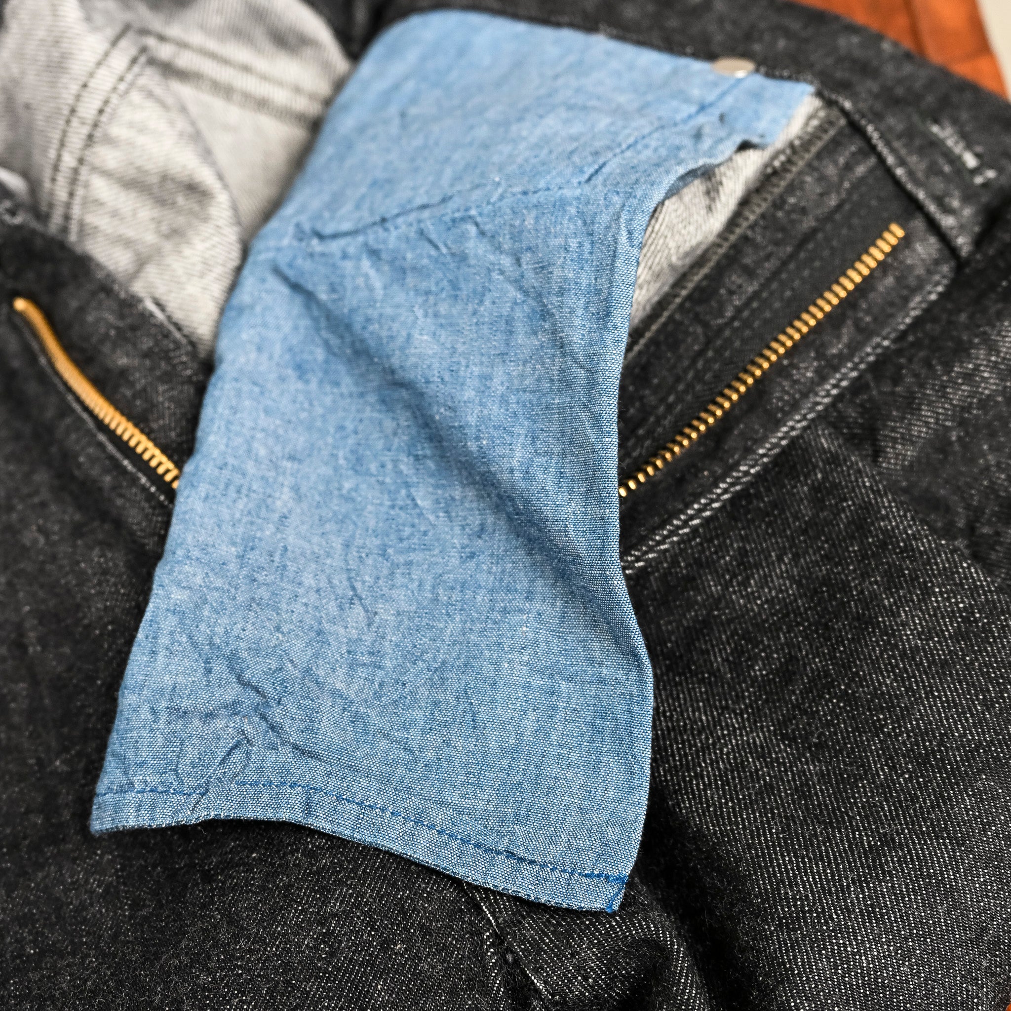 The Corona Utility CP005 - W05 5-Pocket Black Denim