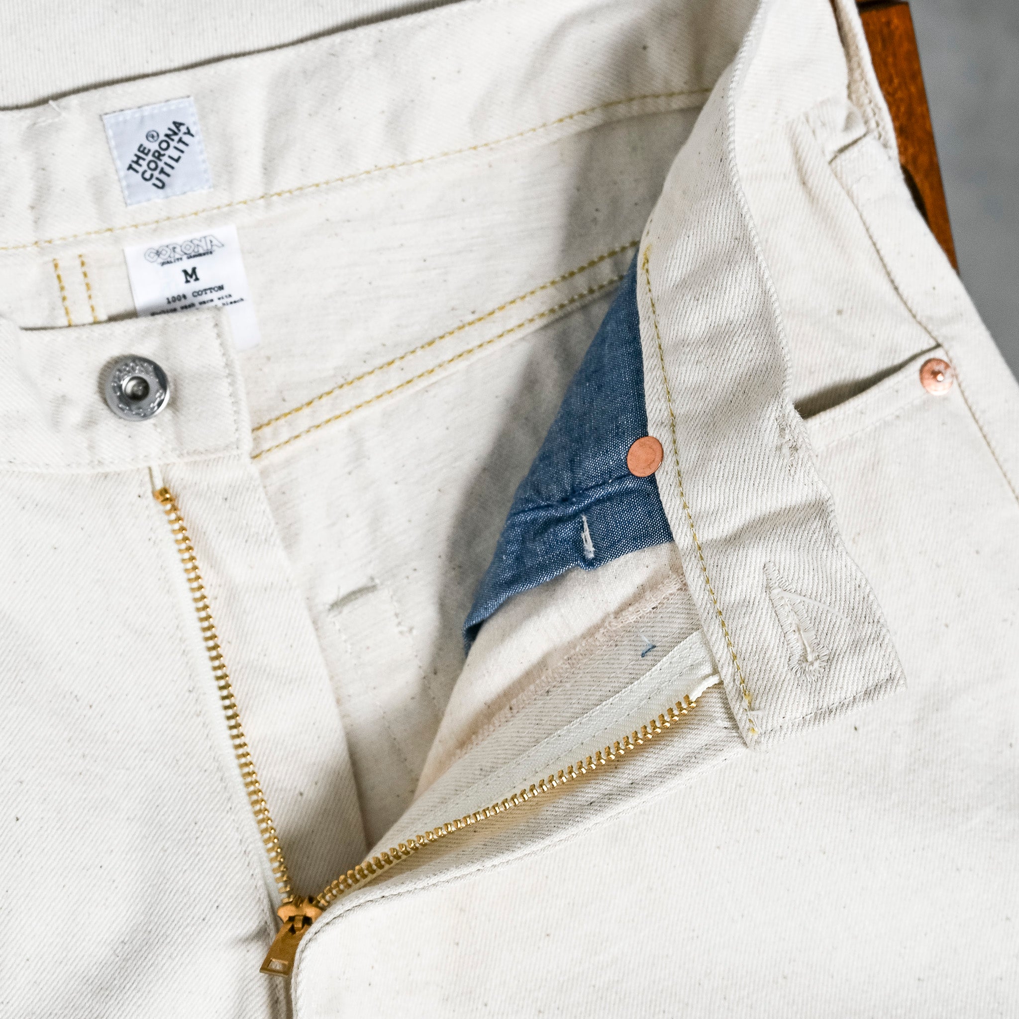 The Corona Utility CP005 - W05 5-Pocket Ecru