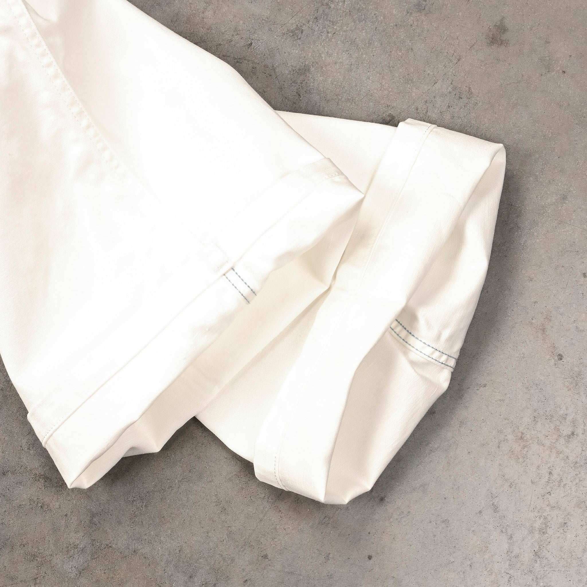 The Corona Utilty M-47 Utilty Slacks Sailors Twill White