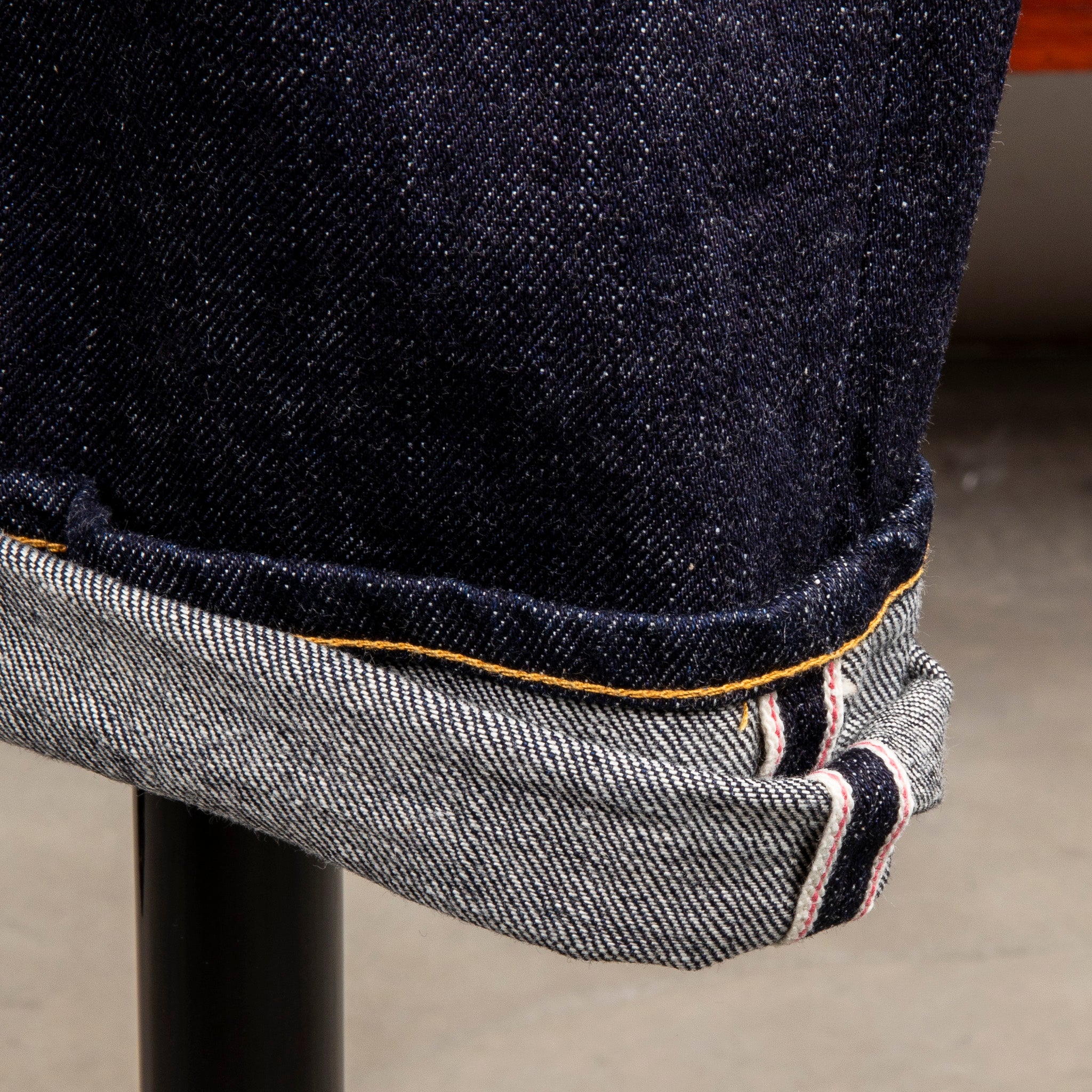The Corona Utility CP001 W01 5 Pocket