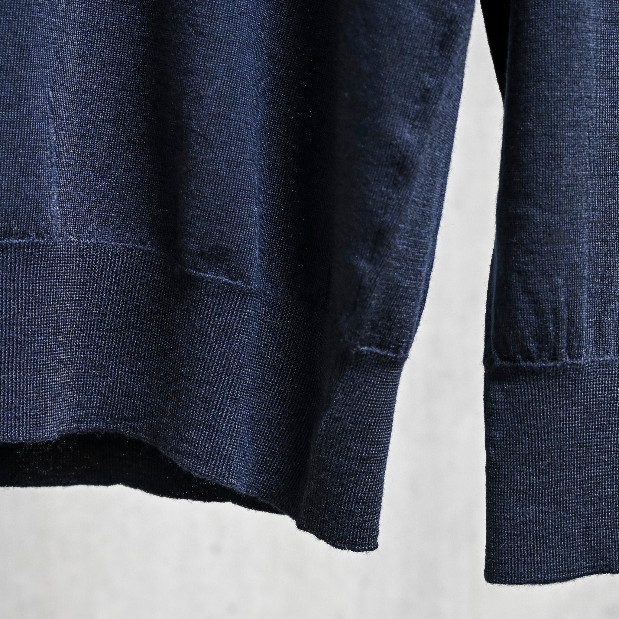 William Lockie x Frans Boone 30G Loro Piana 170's Wish Crew Neck Nero Navy