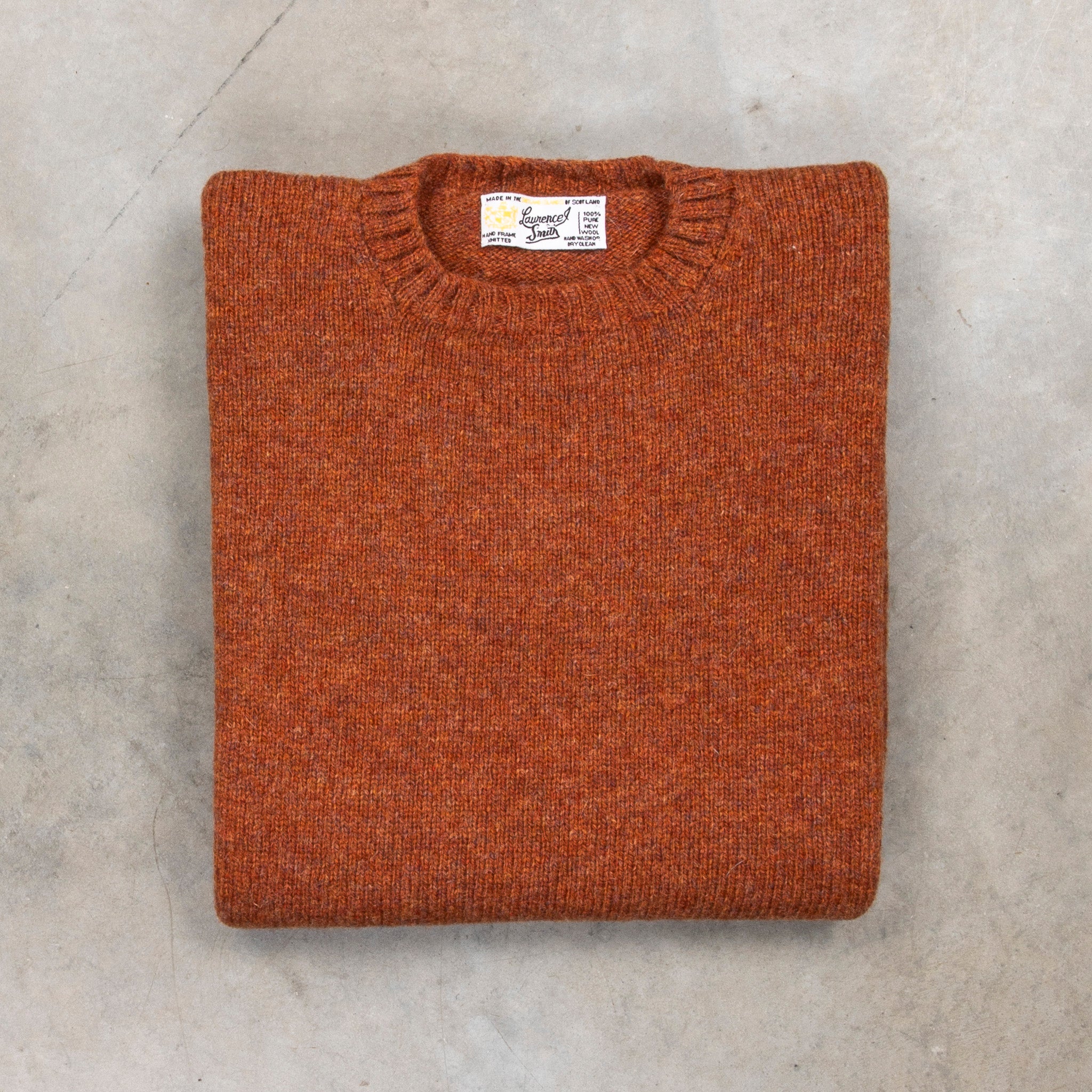 Laurence J. Smith Super Soft Seamless Crew Neck Pullover Sienna