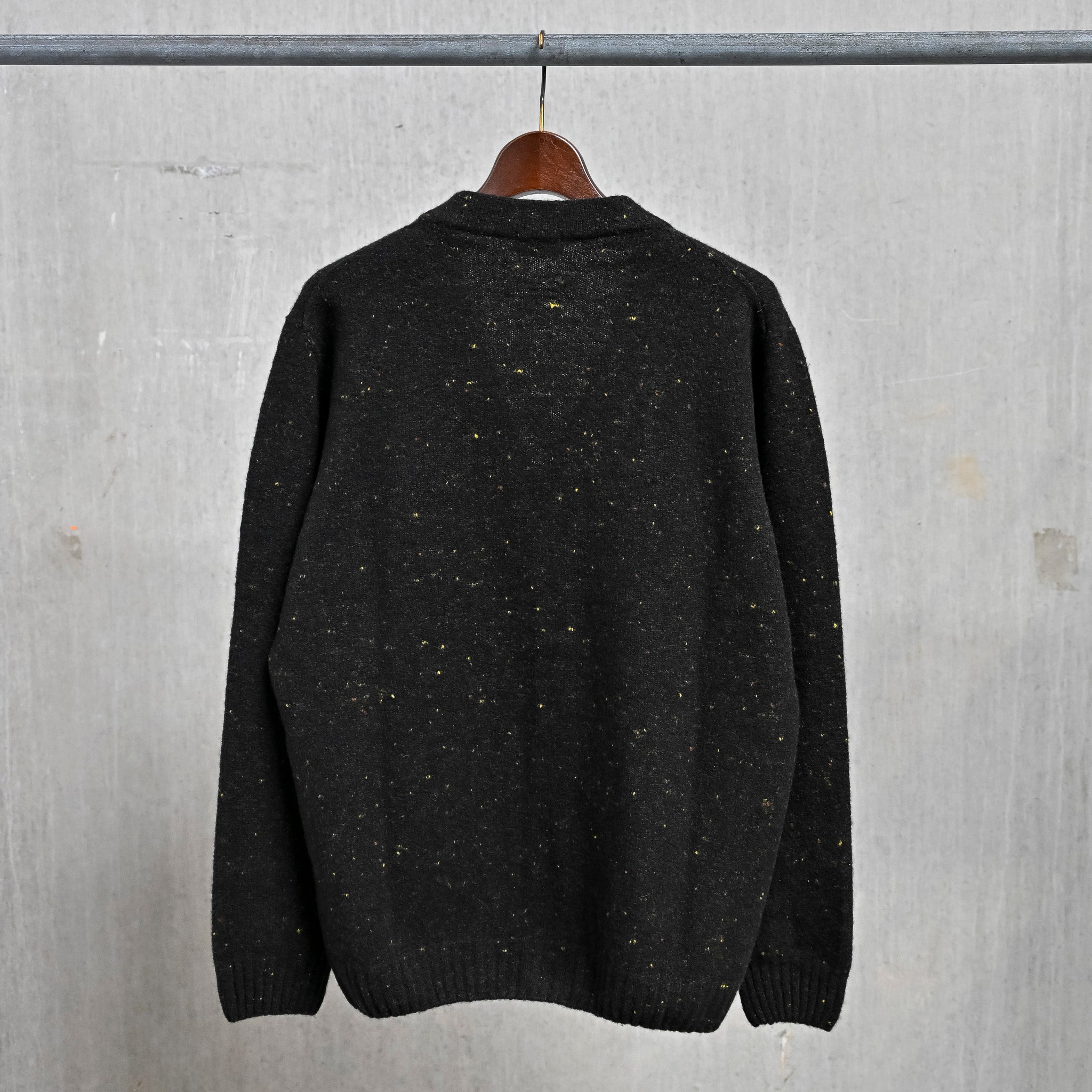 Drumohr Donegal Cardigan Truffle