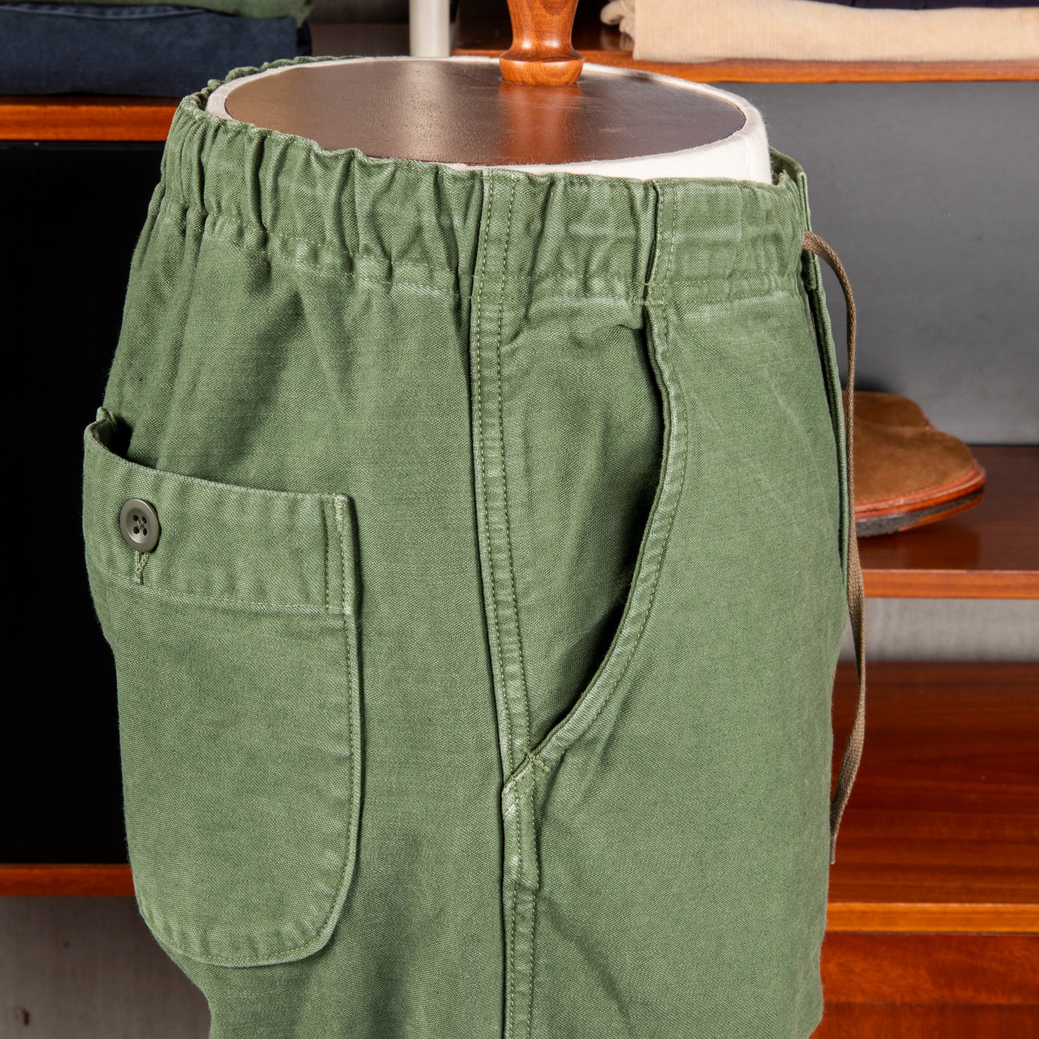 パンツ HOLE AND HOLLAND CORD SMOOTH PANTS OLIVE CORD SMOOTH PANTS / OLIVE | HOLE AND HOLLAND WE