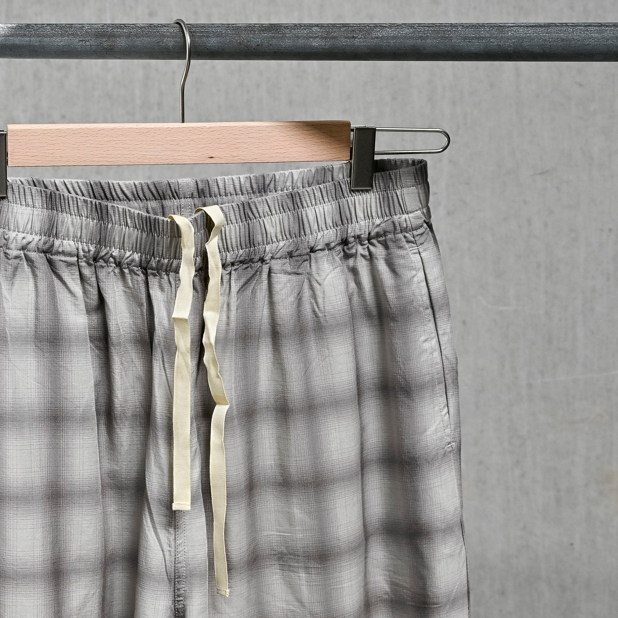 Fullcount 1143-4 Ombre Check Resort Shorts Gray