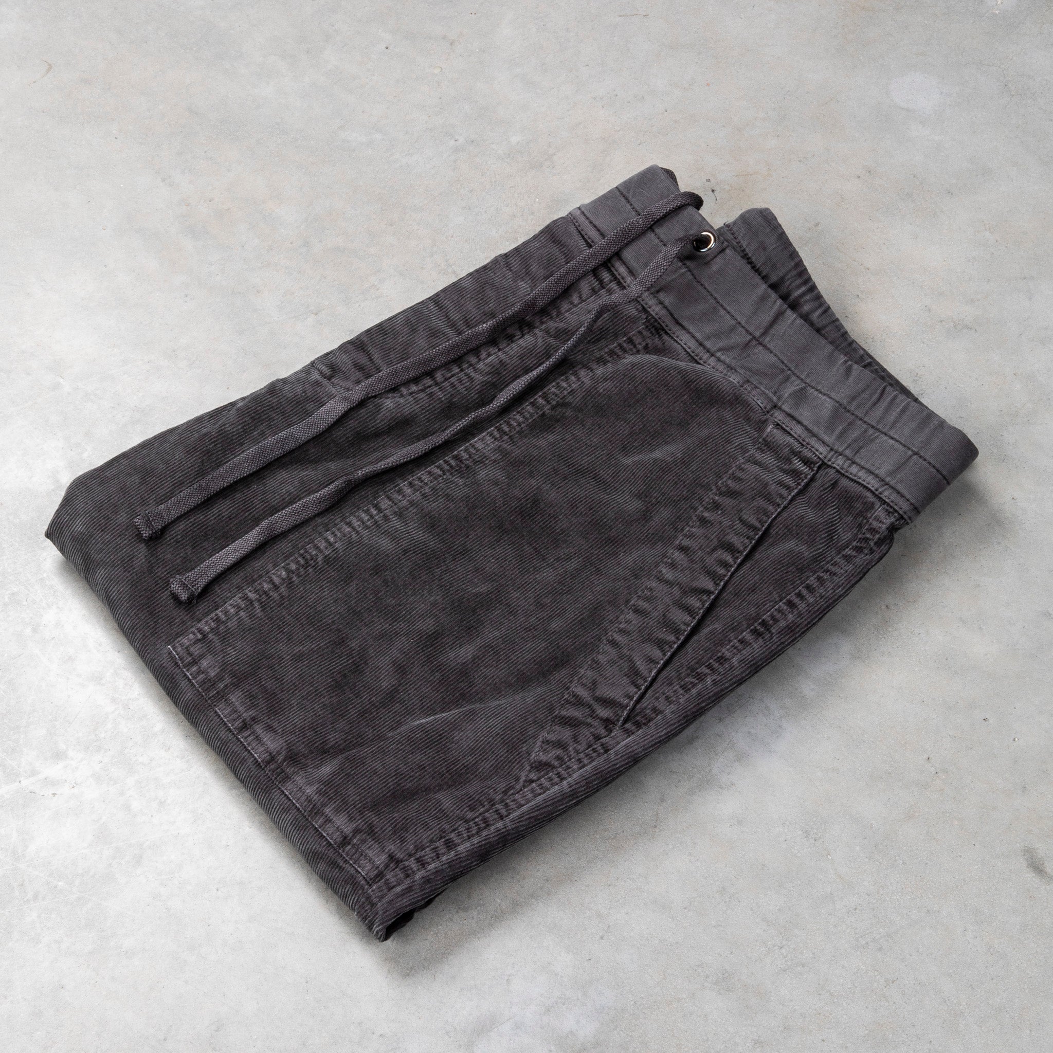 James Perse Utility Pants Fine Corduroy Magma – Frans Boone Store
