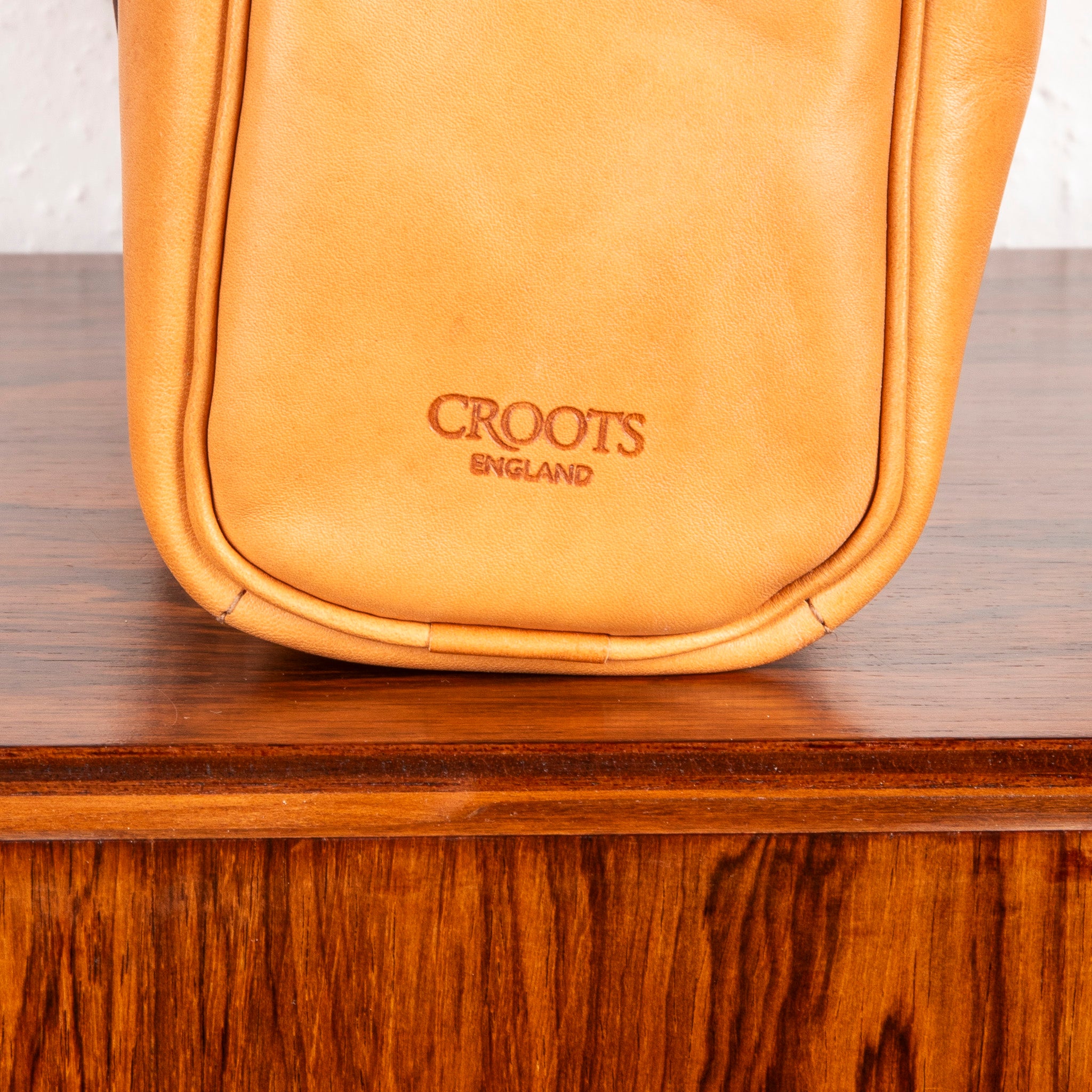 Croots Vegetable Tanned Leather Laptop Bag Natural