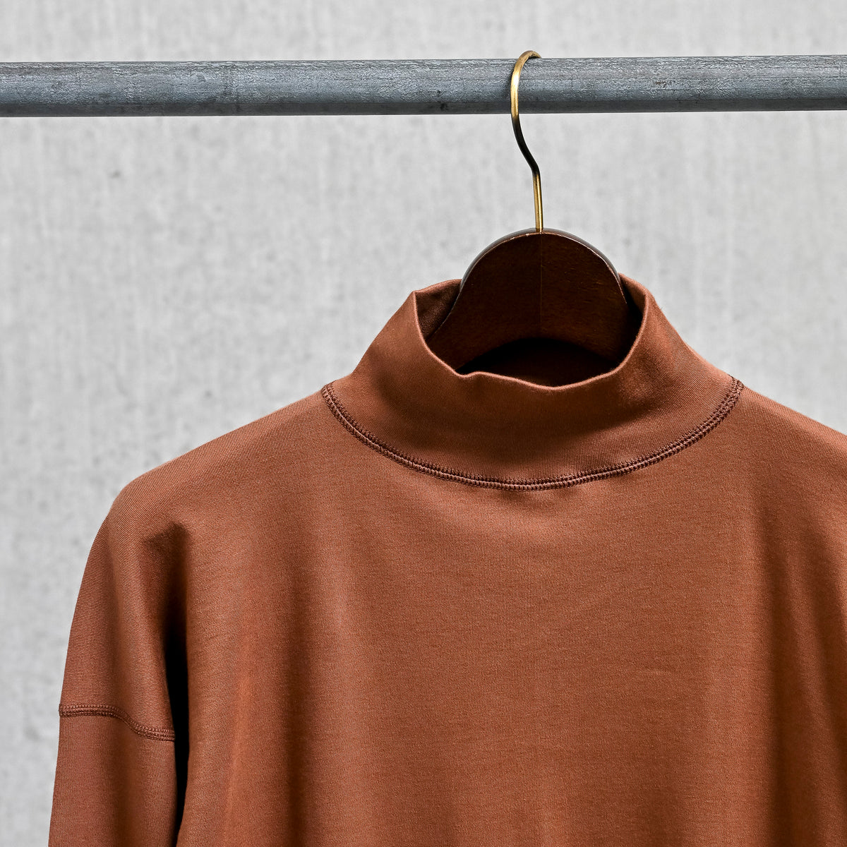 Olde Homesteader Interlock Mil Mock Neck French Brown