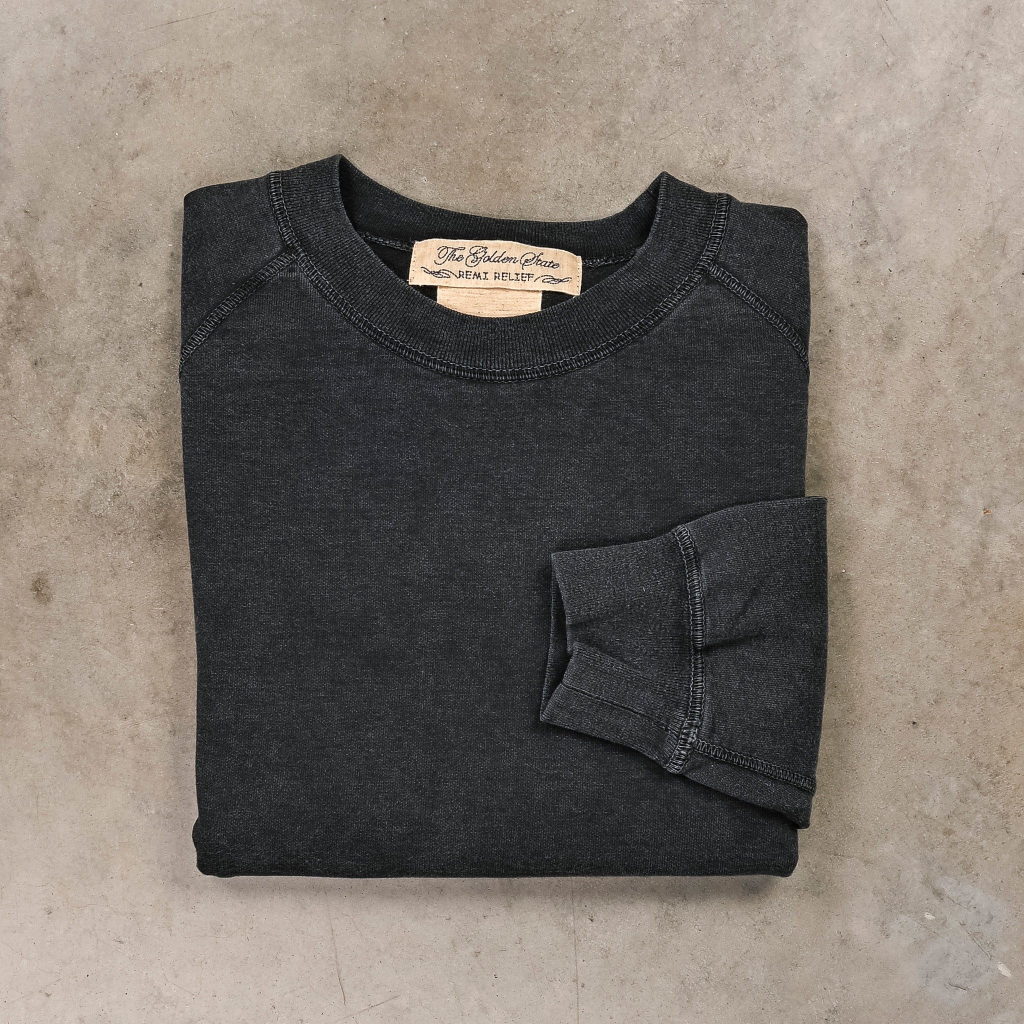Remi Relief Raglan Sweater Supima Cotton Black – Frans Boone Store
