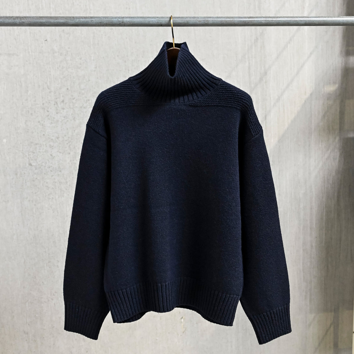 The Corona Utility KN002 Navy Turtle Shetland Wool Navy