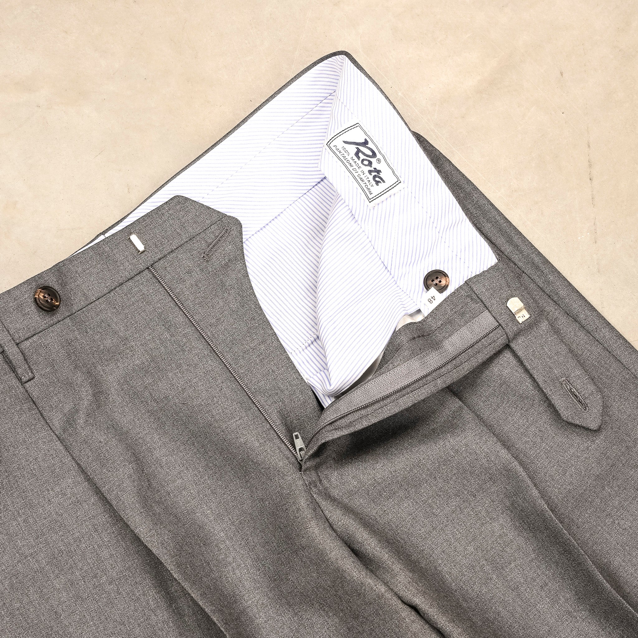 Rota Regular Fit High Rise Pants Gabardine Grigio Chiaro