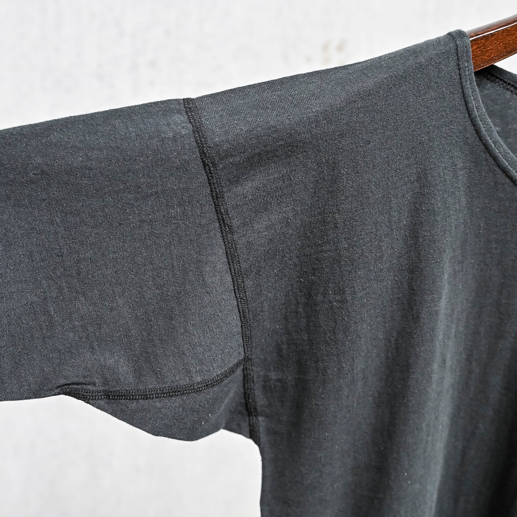Olde Homesteader Extrafine Rustic Jersey Crew Neck Black