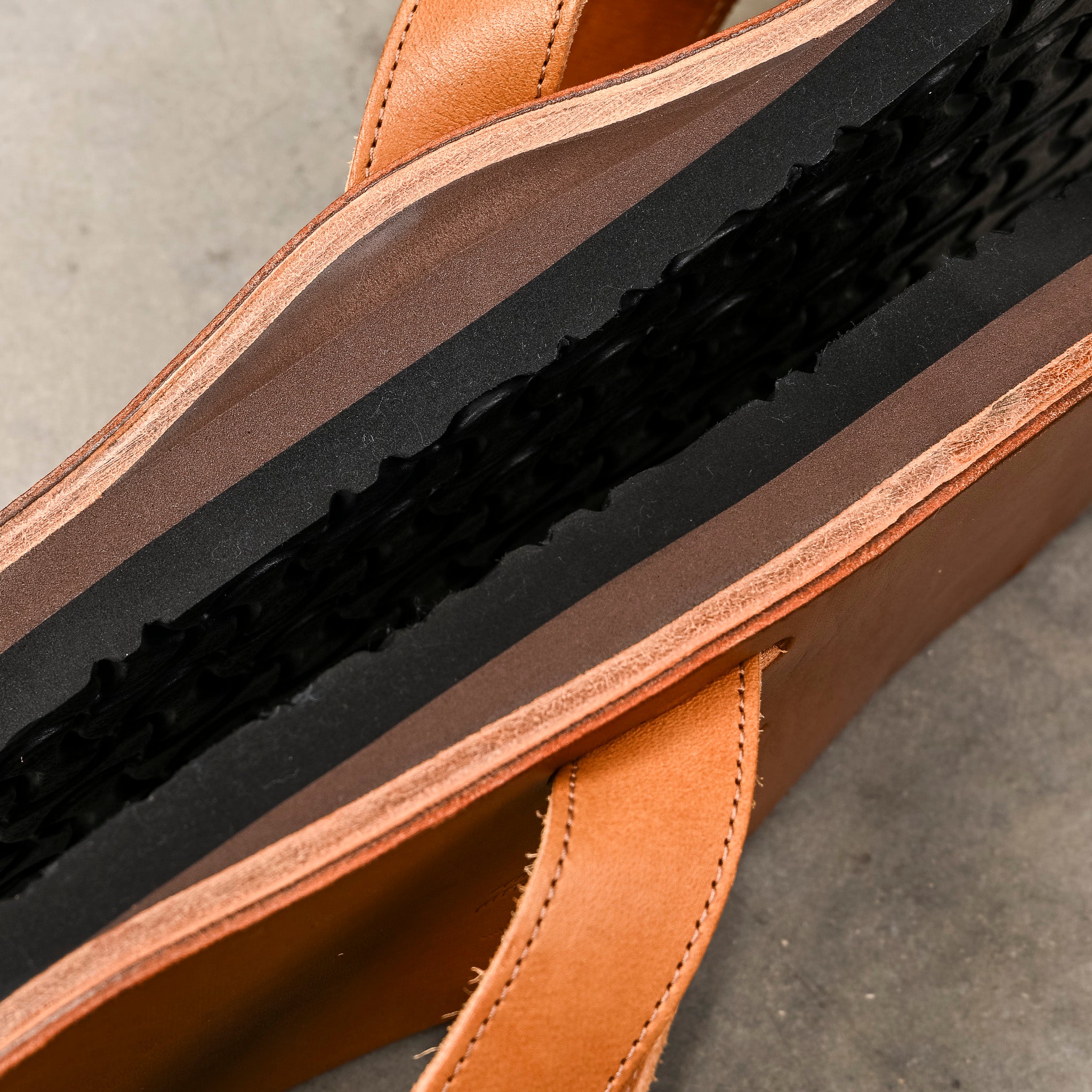 The Real McCoy's Leather Arched Sandal Brown