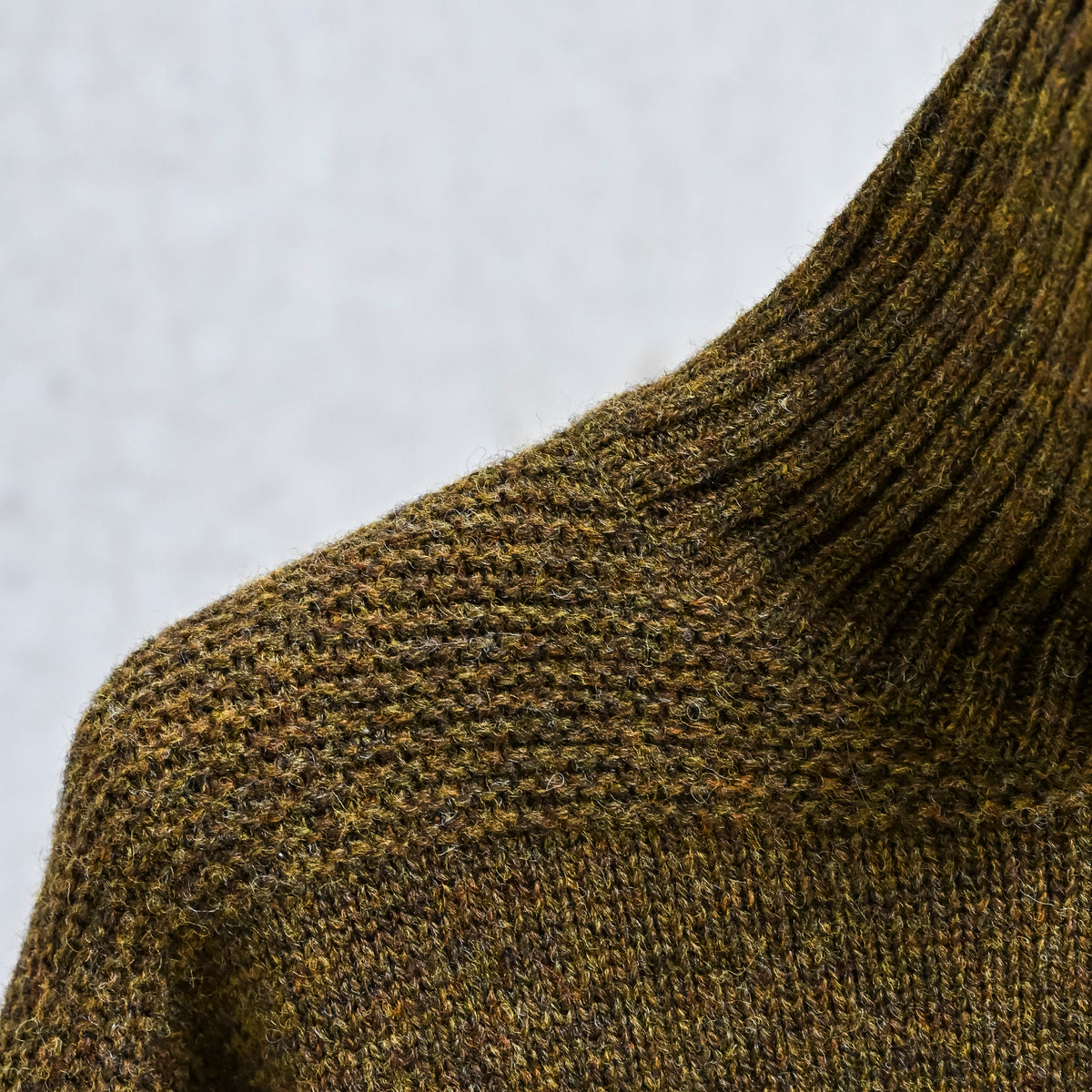 The Corona Utility KN002 Navy Turtle Shetland Wool Khaki Green