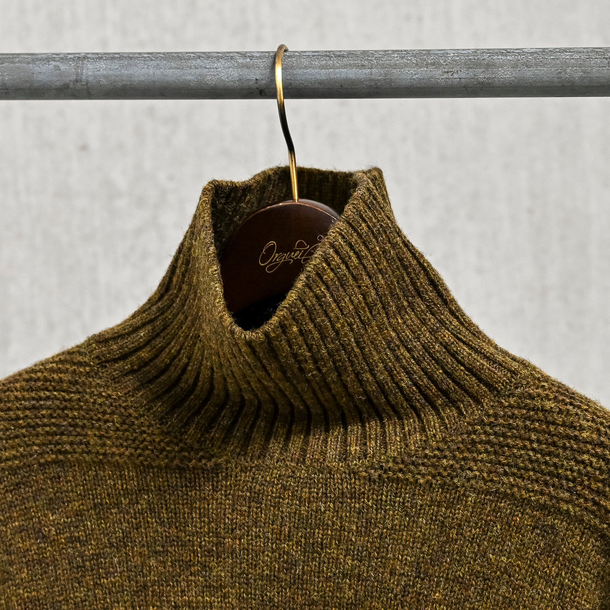 The Corona Utility KN002 Navy Turtle Shetland Wool Khaki Green