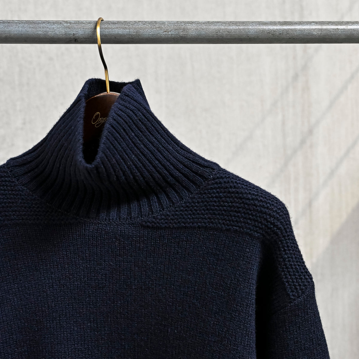 The Corona Utility KN002 Navy Turtle Shetland Wool Navy