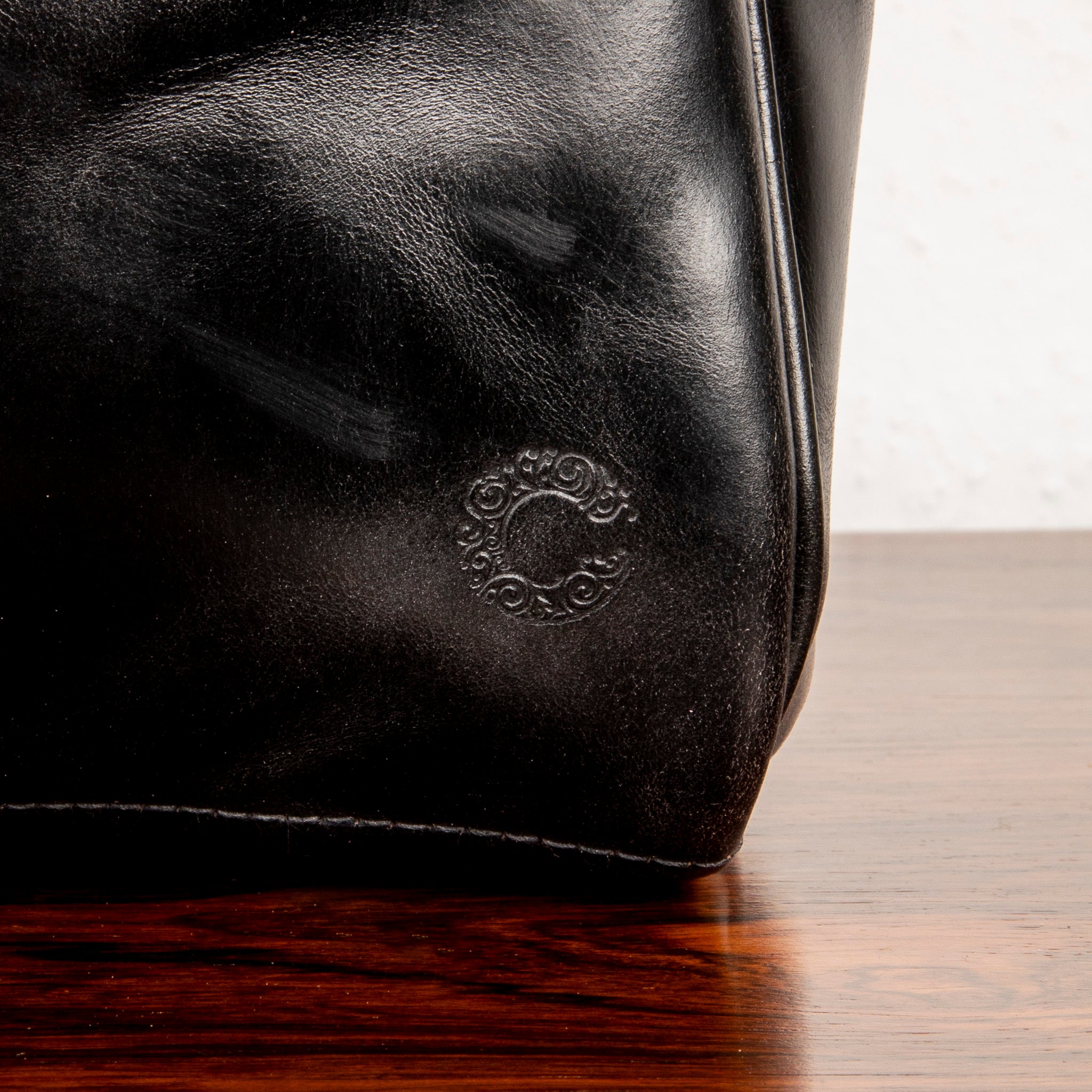 Croots Bridle Leather Traveller Black Bag