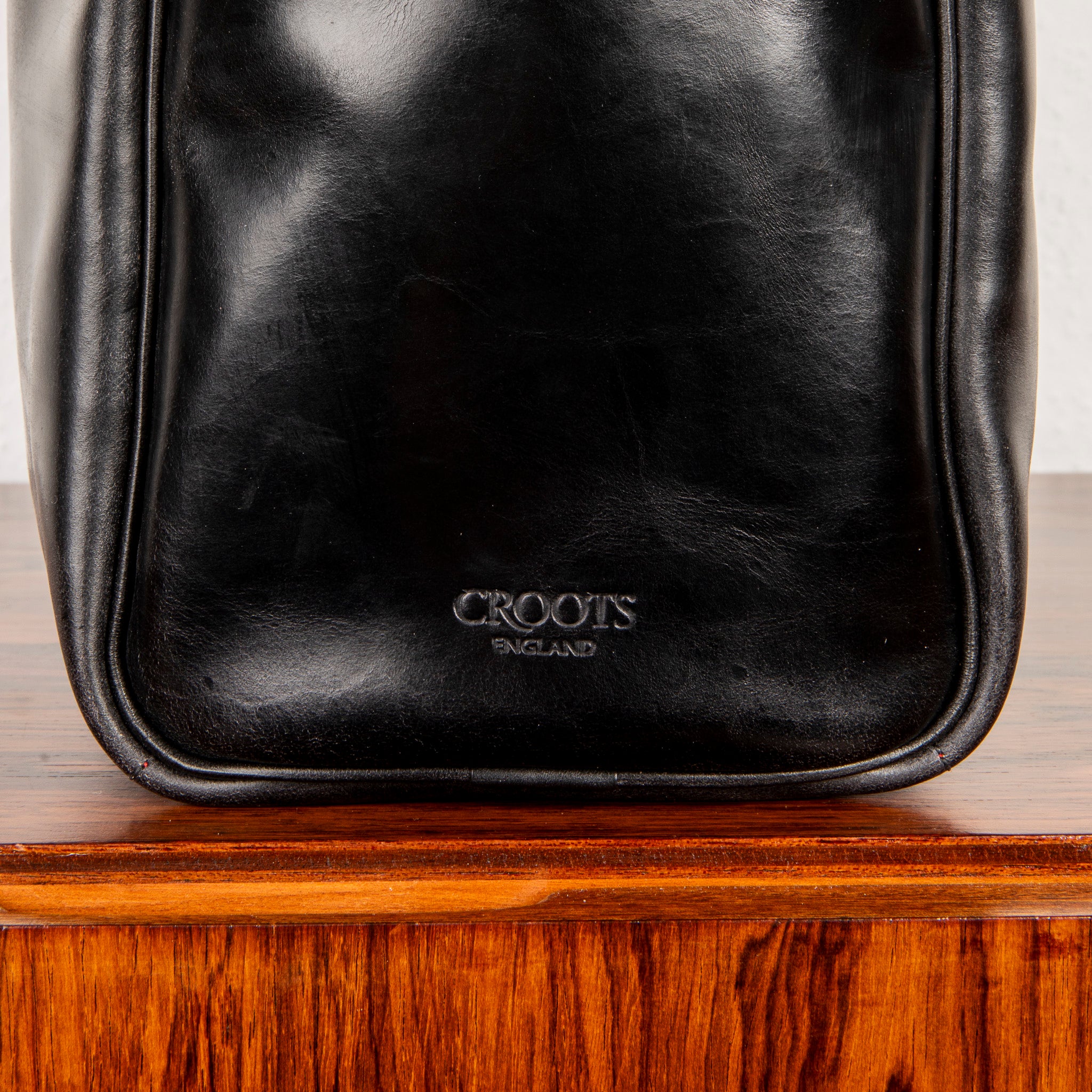 【CROOTS】VINTAGE LEATHER TRAVELLER BAG Croots Vintage leather traveller bag port – Frans Boone Store