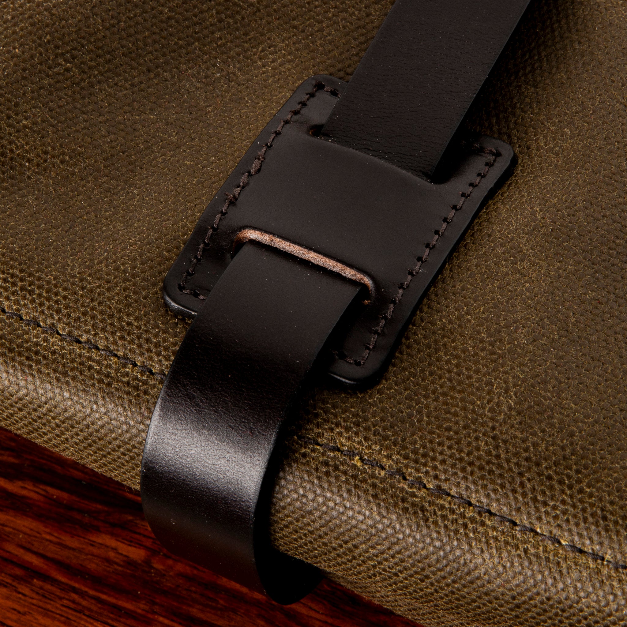 Croots Vintage Canvas Traveller Bag Olive