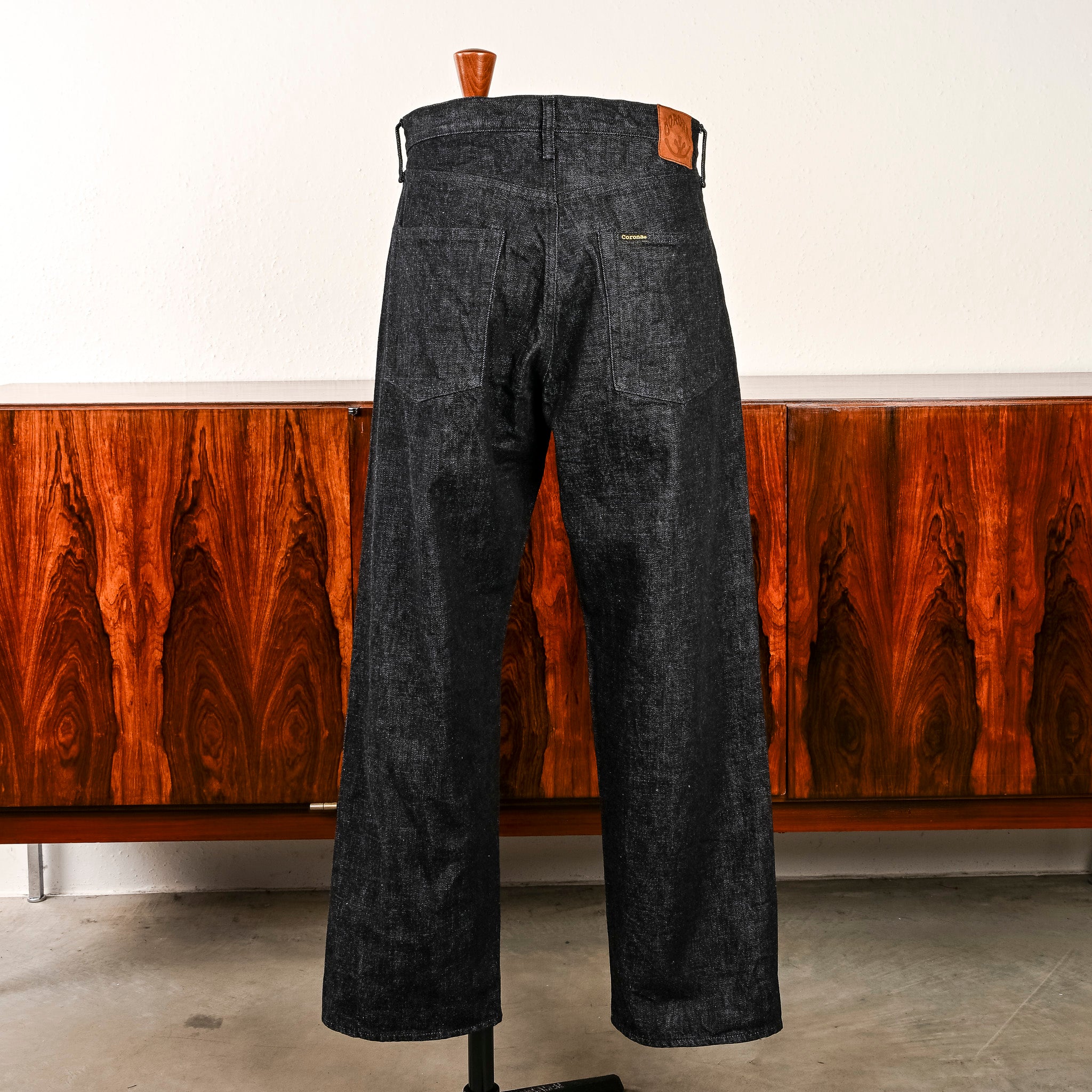 The Corona Utility CP005 - W05 5-Pocket Black Denim – Frans Boone