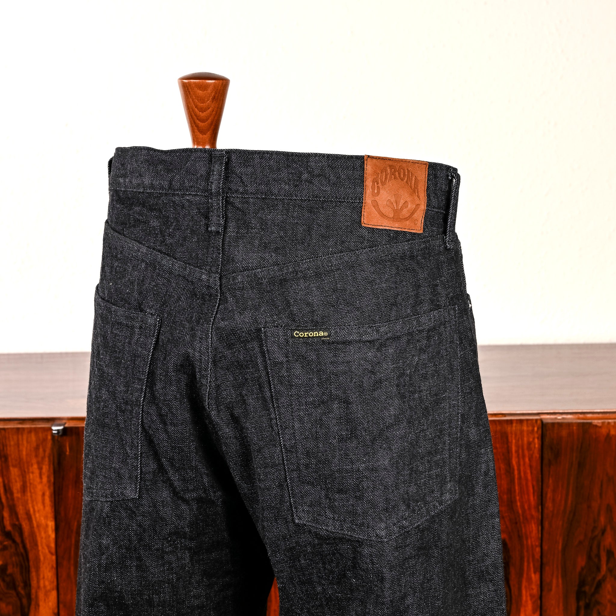 The Corona Utility CP005 - W05 5-Pocket Black Denim