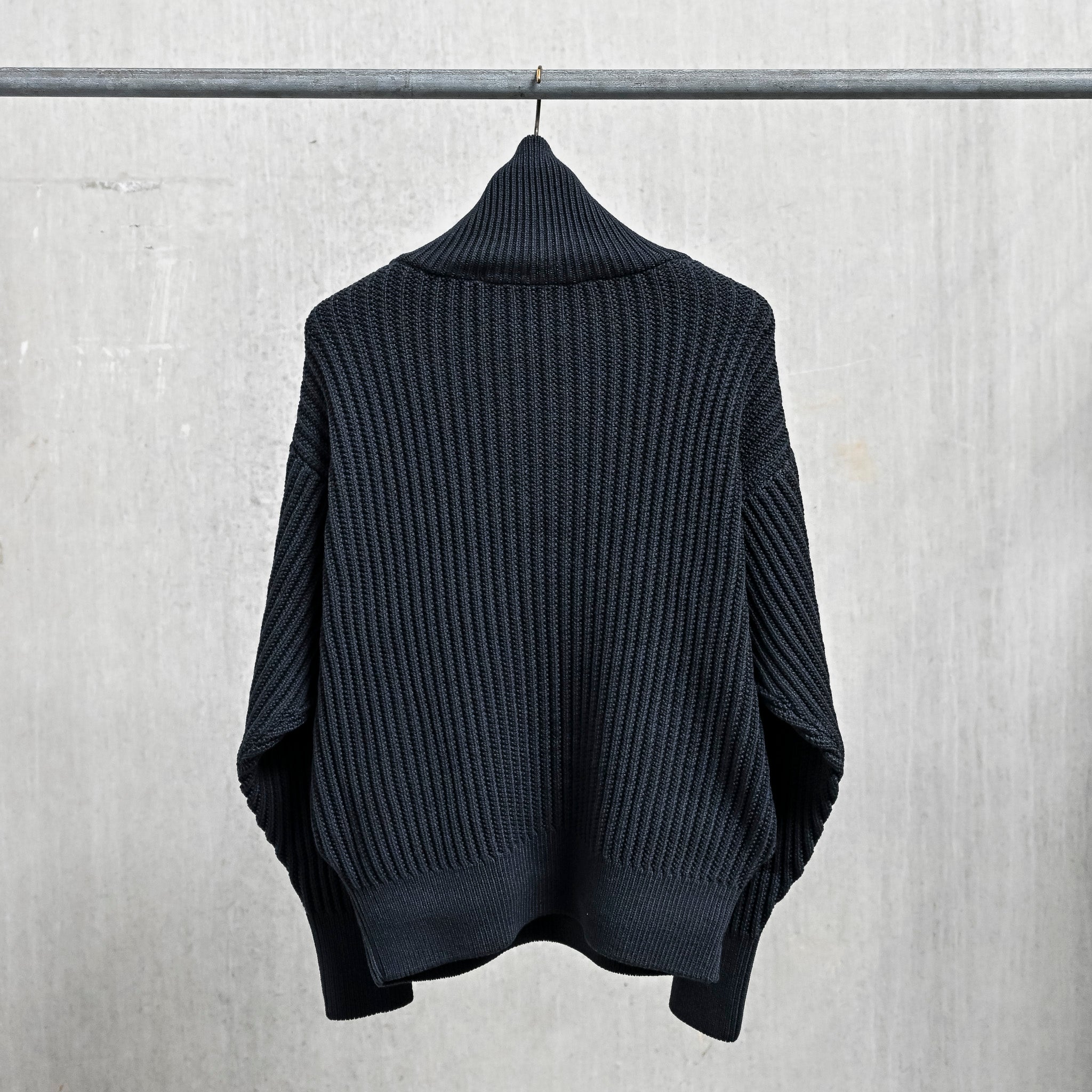 Olde H & Daughter Twist Wool Half Zip Mid Nite – Frans Boone Store