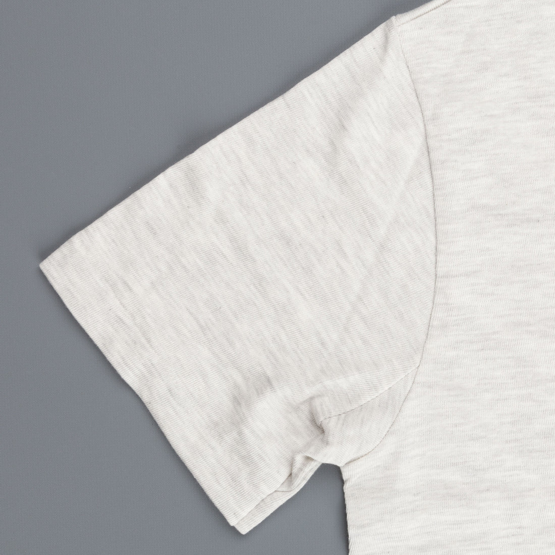 Merz B Schwanen 114V 20'ies V shirt 1 thread maco grey melange