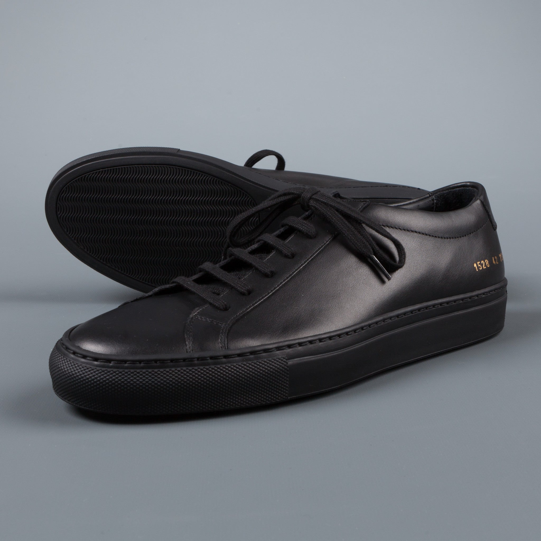 Common Projects Achilles low black