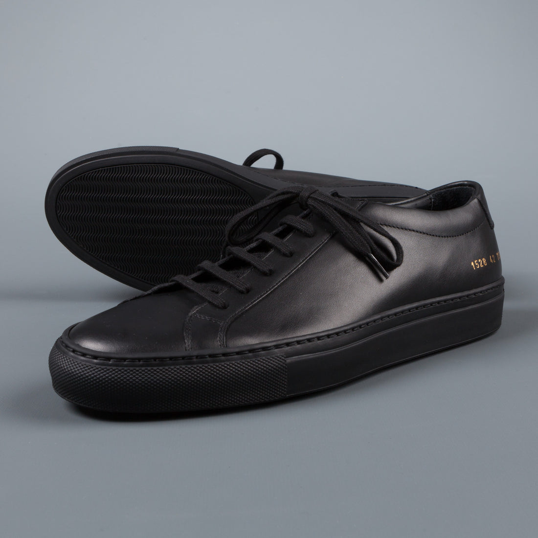 Common Projects Achilles low black