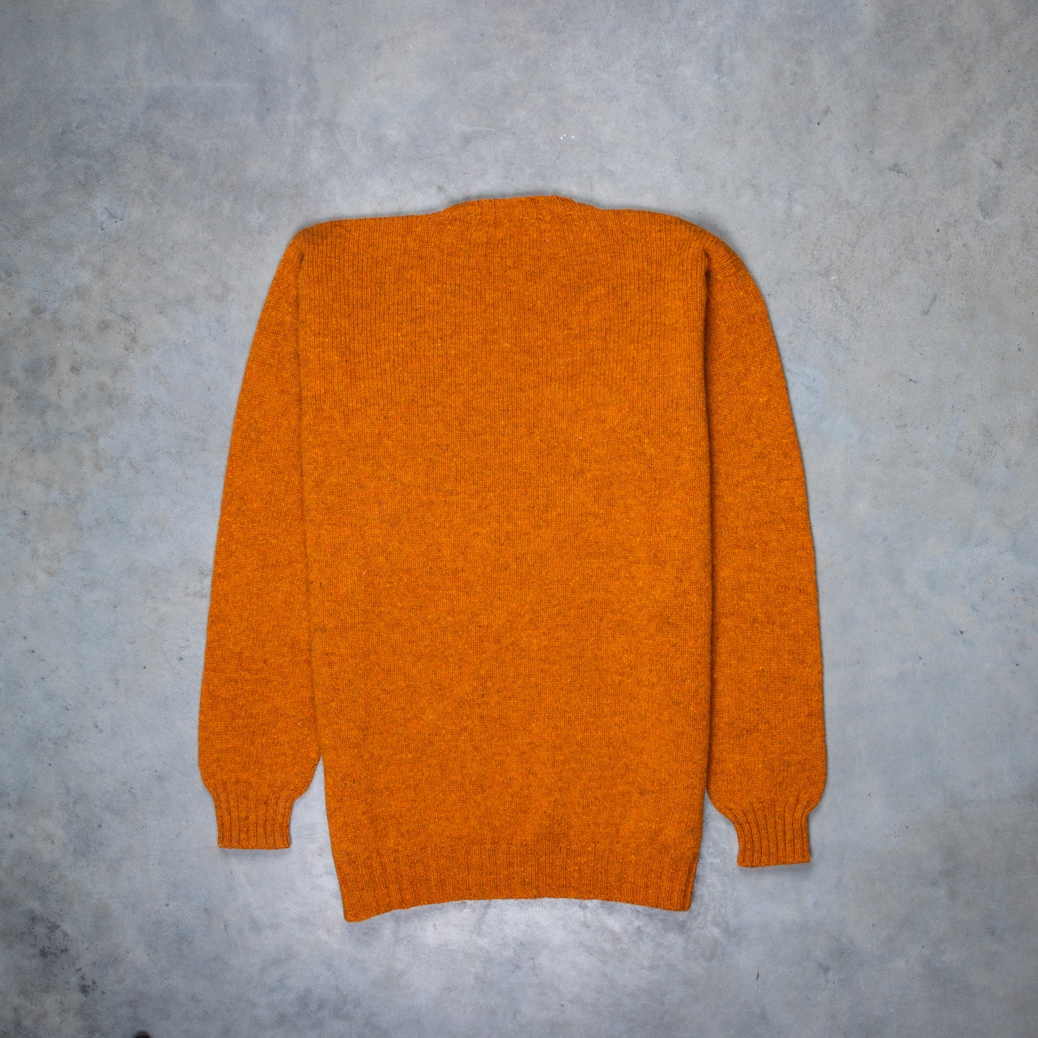 Laurence J. Smith  Super soft Seamless Crew Neck Pullover Vintage Orange